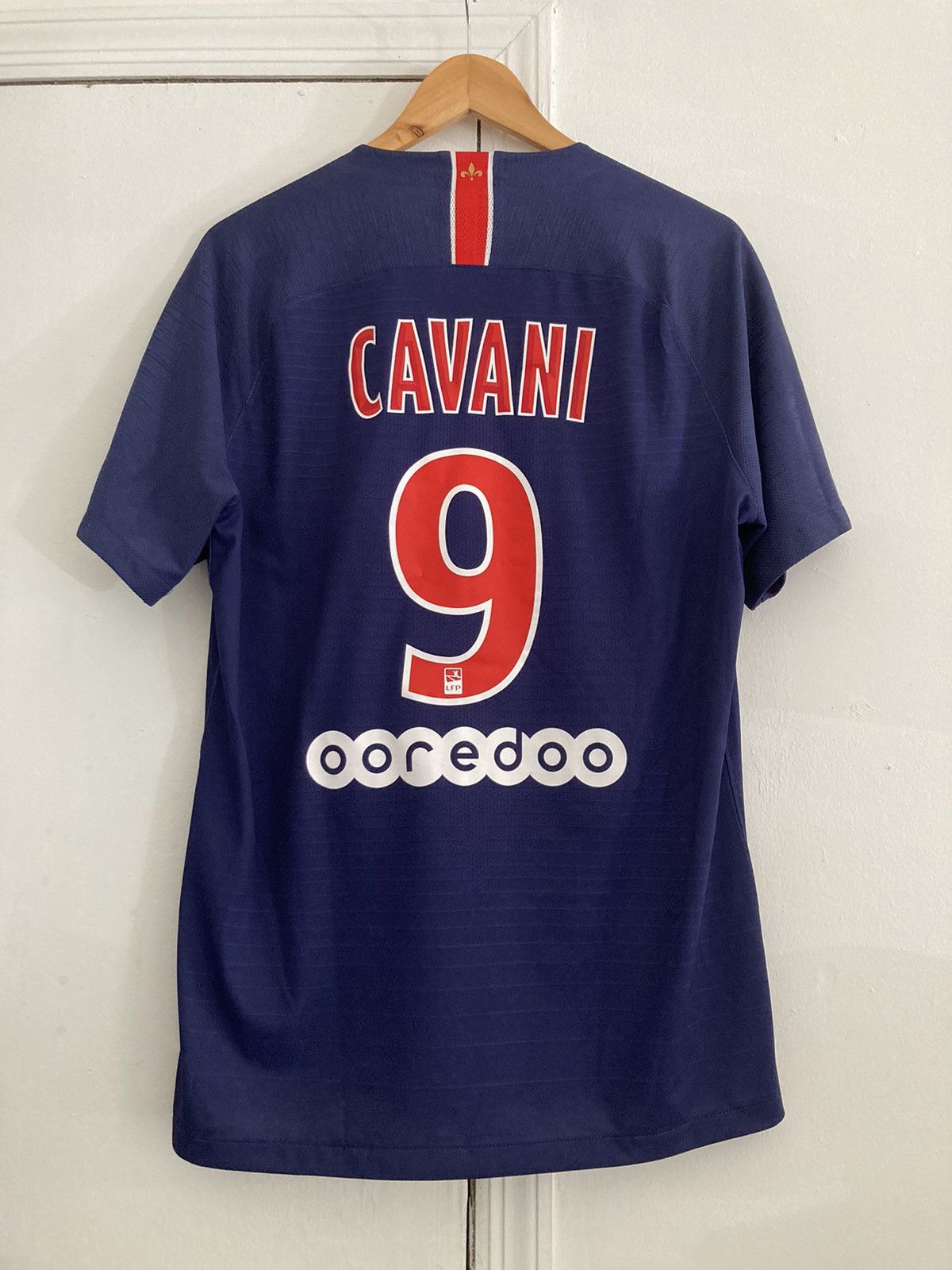 Hype Nike Streetwear Nike Cavani Paris Saint Germain PSG Jersey Shirt Large L Grailed