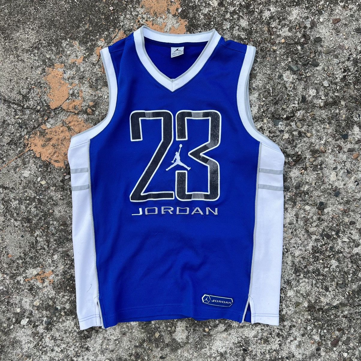 Nike × Vintage Vintage Jordan Nike Embroidered Logo Dri Fit Tank Top Size US L / EU 52-54 / 3 - 1 Thumbnail