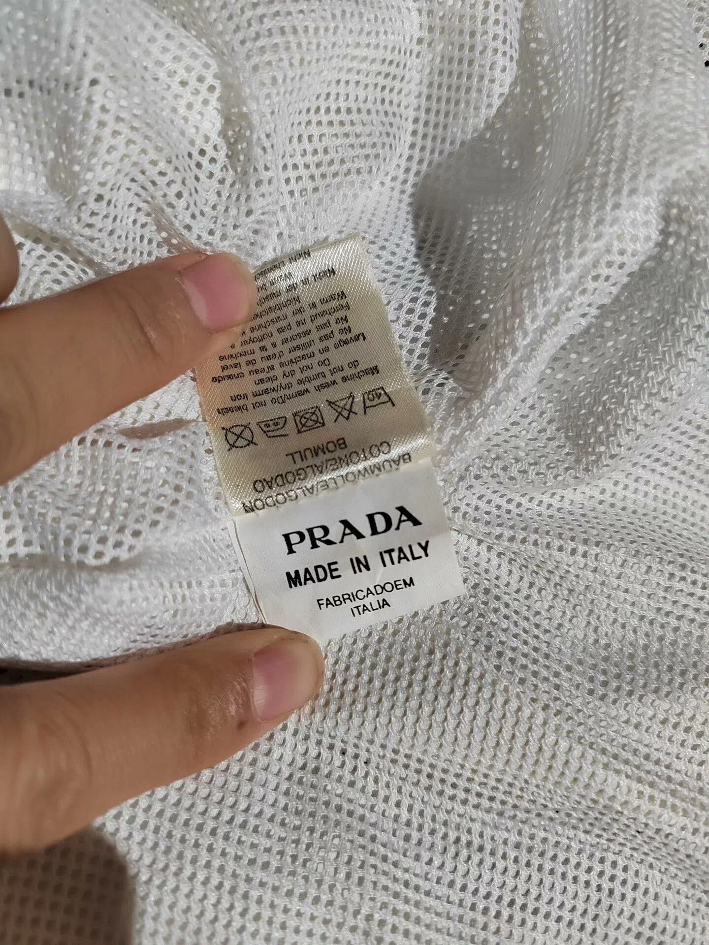 Prada Prada White Sports Vest for Men. Size US XL / EU 56 / 4 - 5 Thumbnail