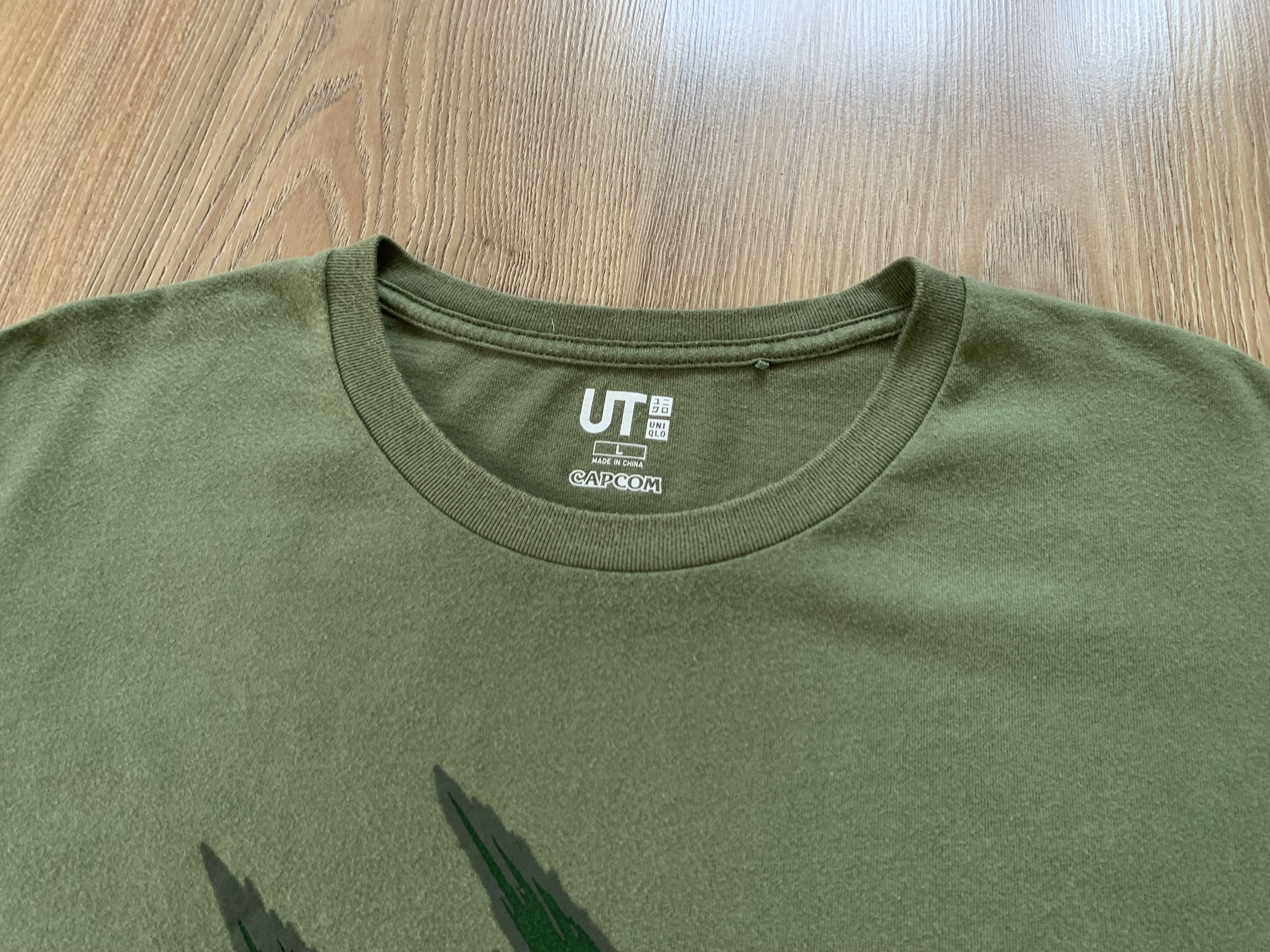 Uniqlo Uniqlo UT Monster Hunter Capcom Quest Failed T-Shirt Size US L / EU 52-54 / 3 - 5 Thumbnail