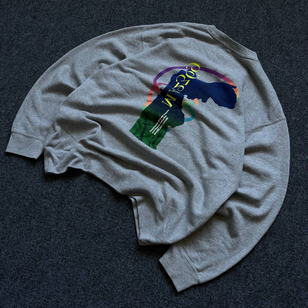 Uniqlo VTG Mans Peter Saville & Louvre Museum Uniqlo Sweatshirts Size US M / EU 48-50 / 2 - 1 Thumbnail