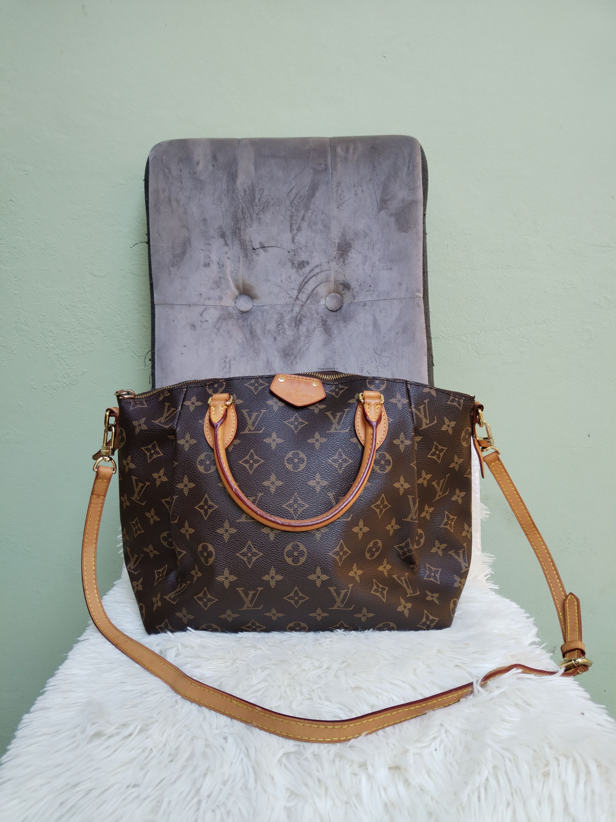Louis Vuitton Vintage Louis Vuitton Monogram Turenne Bag Size ONE SIZE - 1 Thumbnail