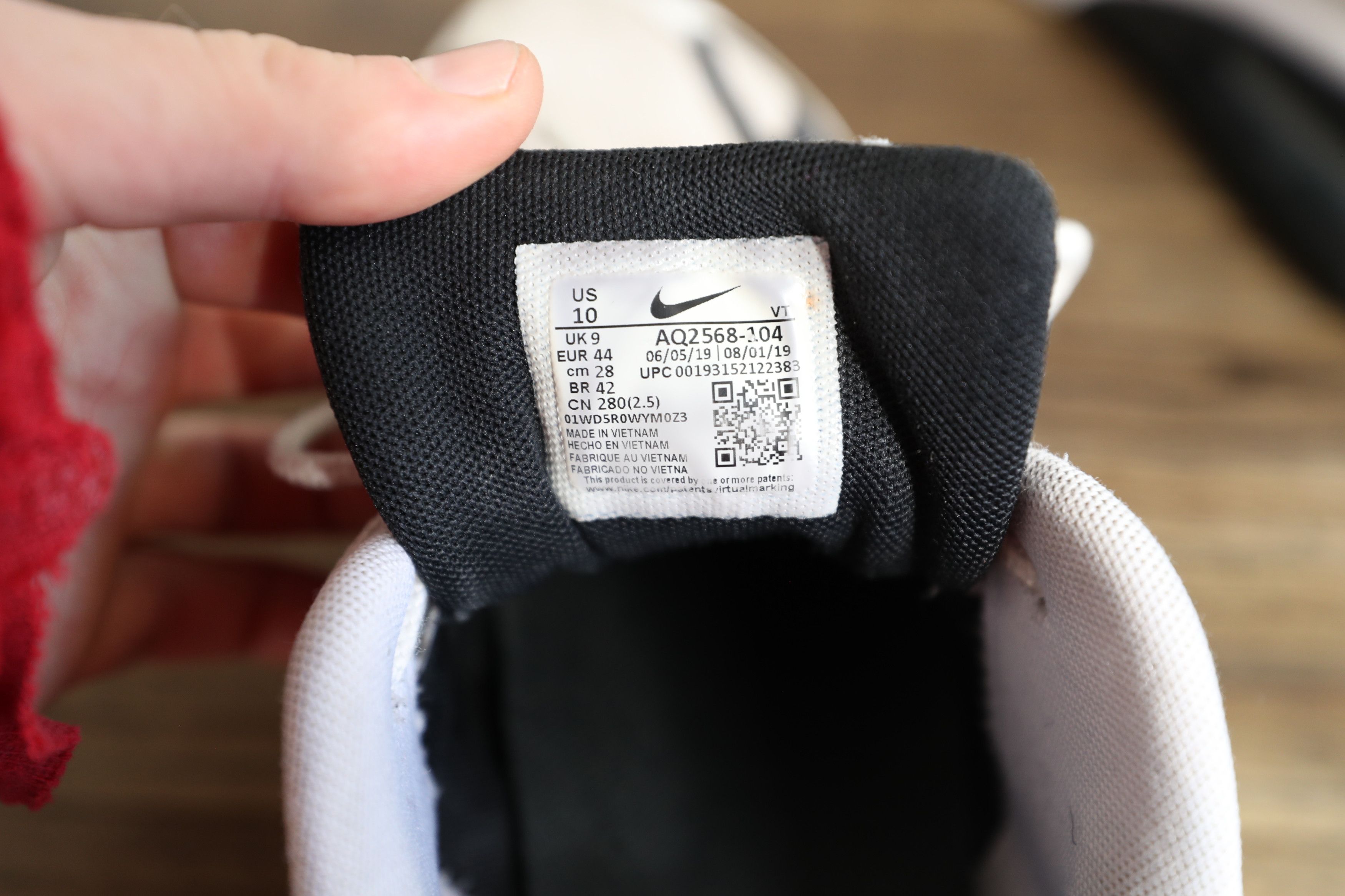 Nike Nike Air Max 200 'White Anthracite' (10) Size US 10 / EU 43 - 14 Thumbnail