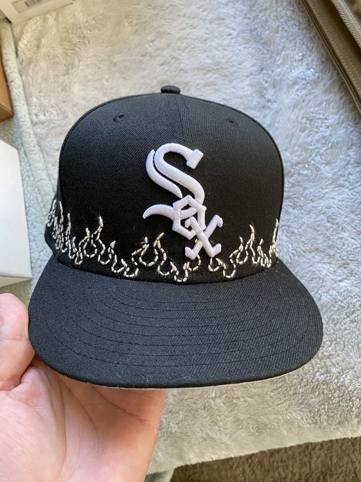 New Era New Era x Loso NYC Chicago white Sox flames fitted hat 7 1/4 Size ONE SIZE - 11 Thumbnail