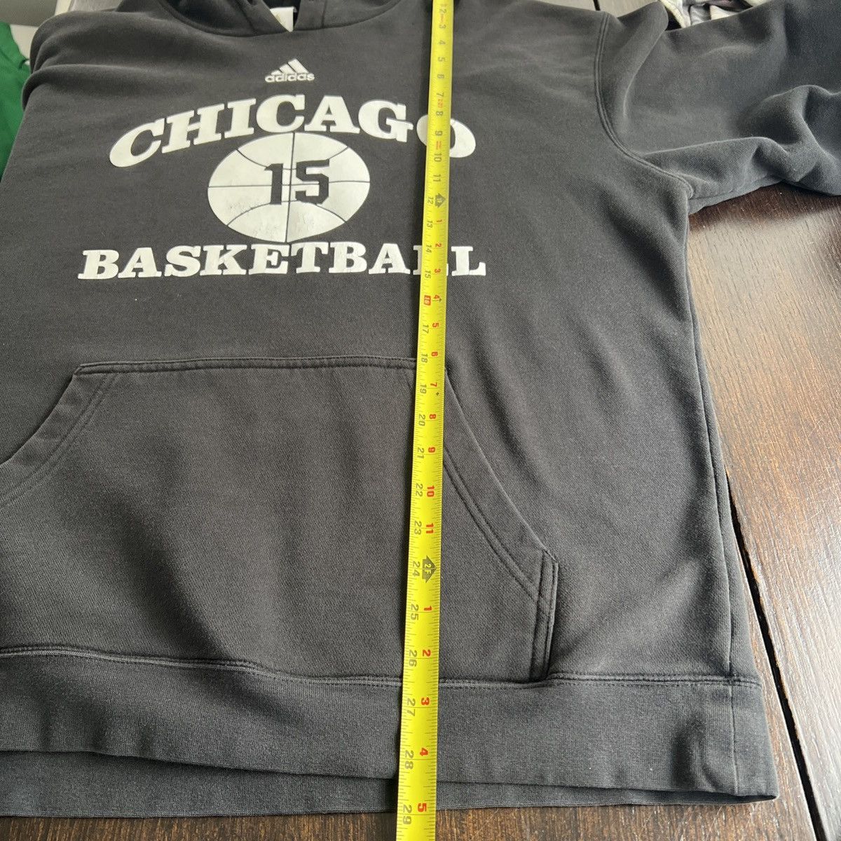 Adidas Adidas Chicago Bulls Basketball Mens Black Hooded Sweatshirt Size US XL / EU 56 / 4 - 7 Thumbnail