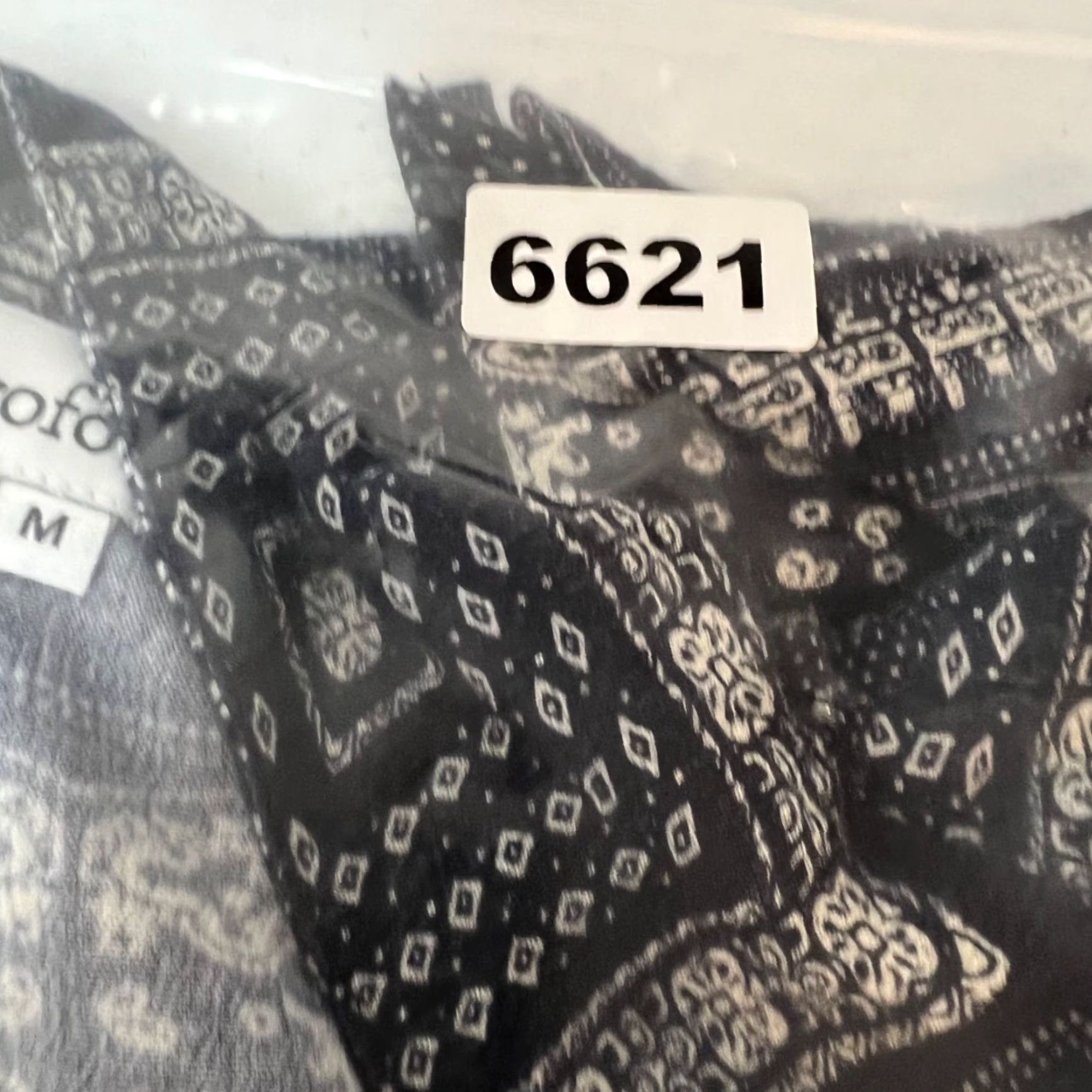 Vintage Profound Mens Medium Bandana Print Button-Up Shirt Blue & White Rayon Cotton Casual Shirt Size US M / EU 48-50 / 2 - 7 Thumbnail