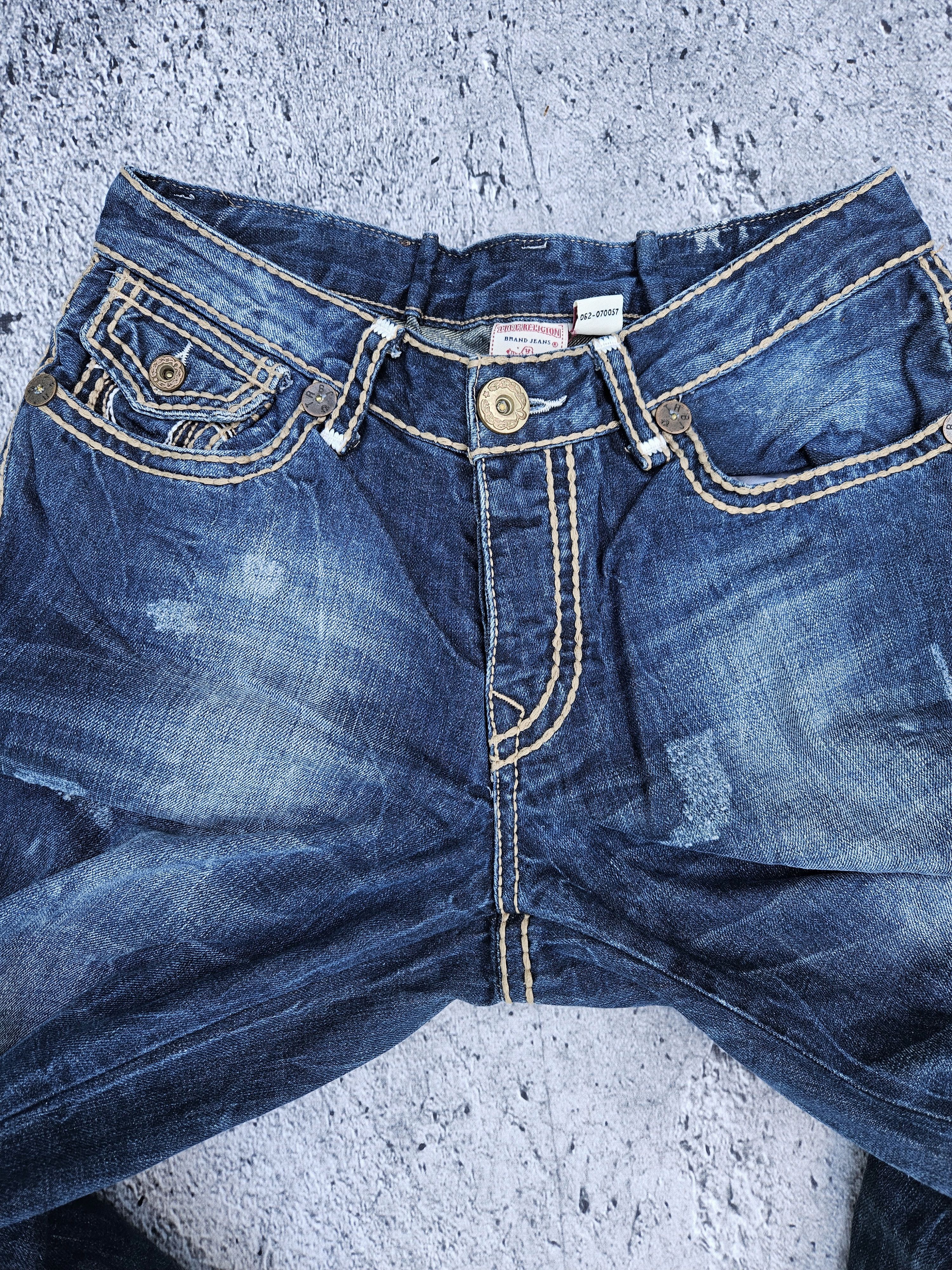 True Religion True religion back flap contrast stitch washed denim Size US 34 / EU 50 - 5 Thumbnail