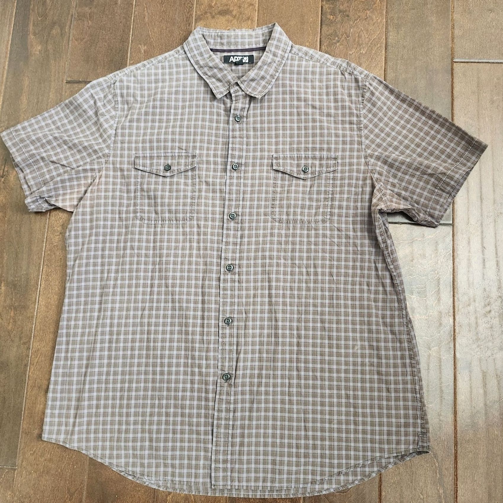 Vintage Apt 9 Men's Brown Short Sleeve Plaid Button-Up Shirt XL Regular Cotton - Casual, Travel, All Seasons Size US XL / EU 56 / 4 - 3 Thumbnail