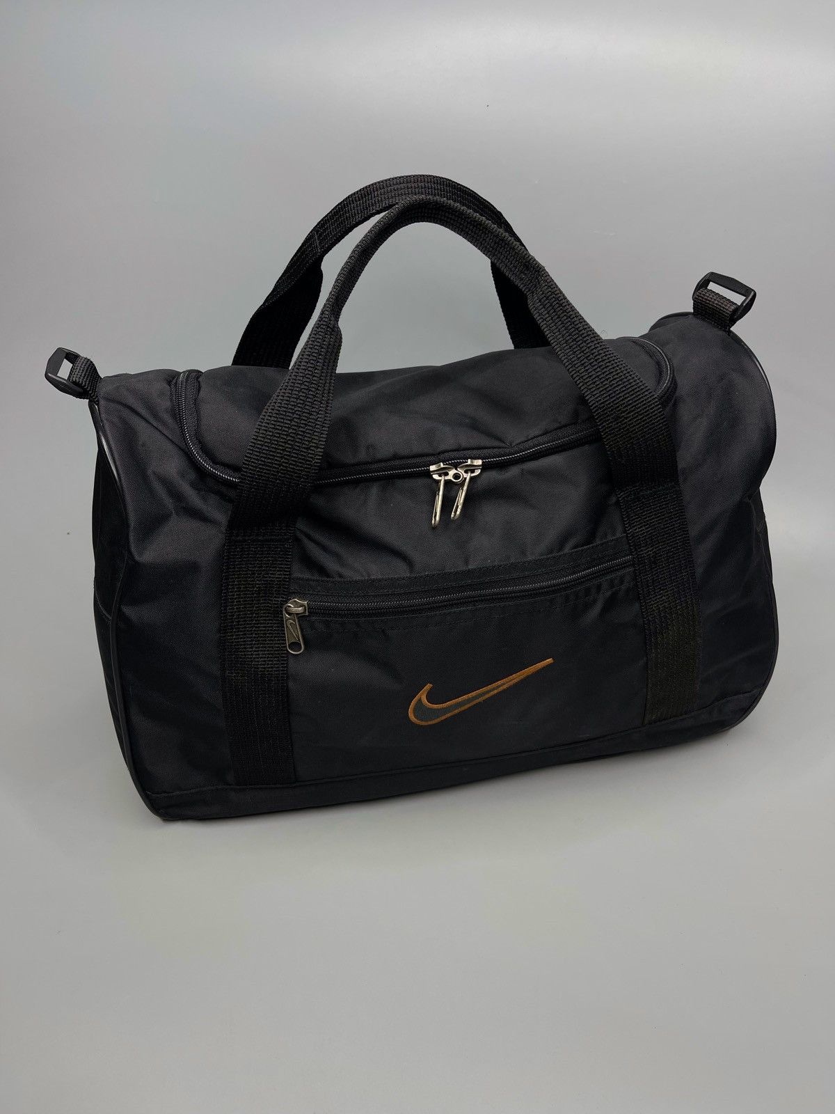 Nike × Vintage Vintage 90’s Nike Y2K Bag Size ONE SIZE - 1 Thumbnail