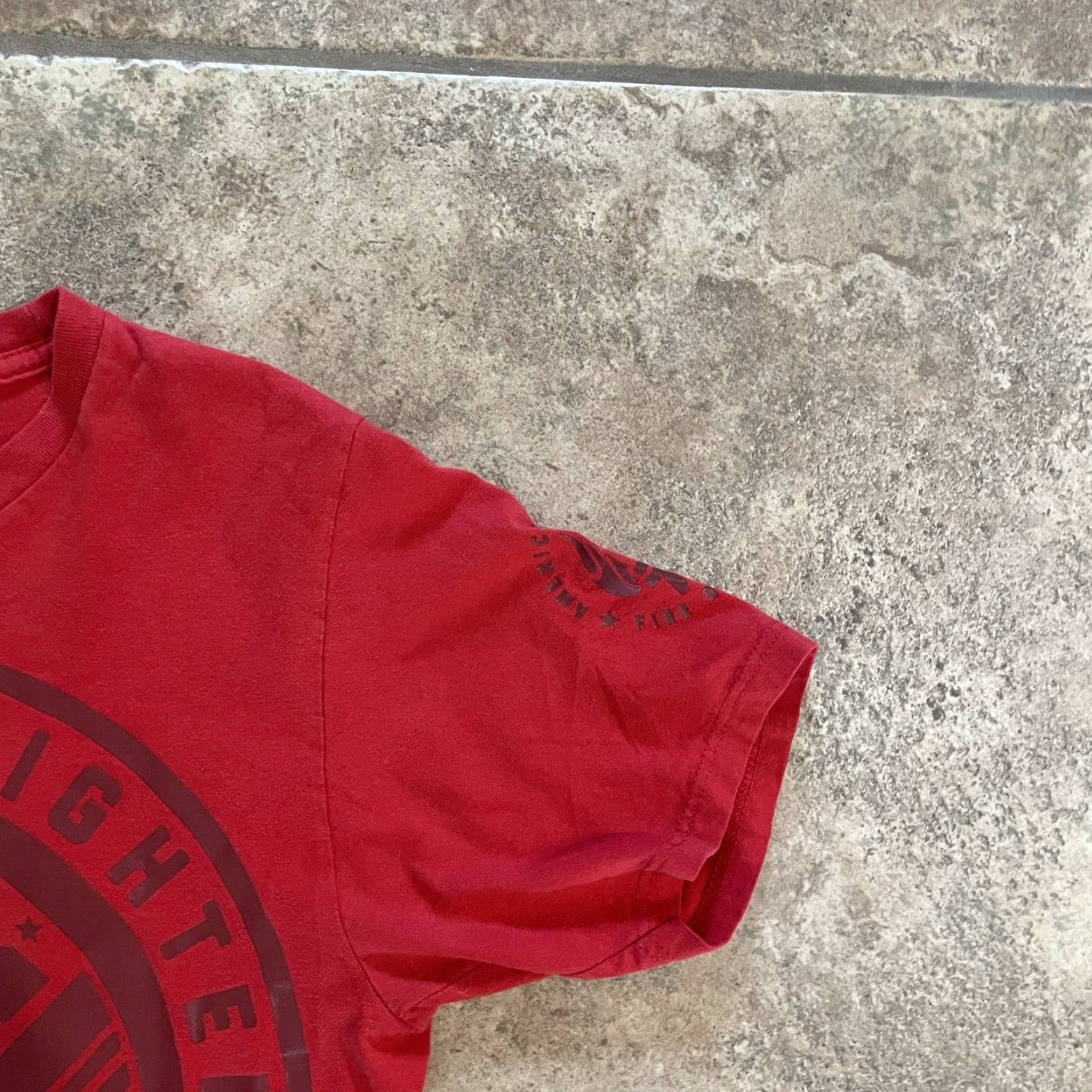Vintage American Fighter T-Shirt Men Red Small Size US S / EU 44-46 / 1 - 4 Thumbnail