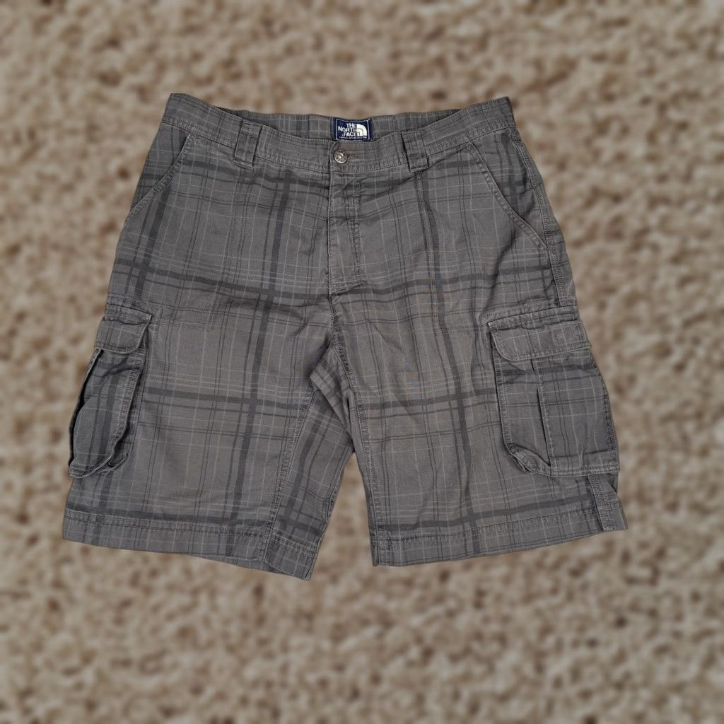 The North Face The North Face Mens Shorts 36 Gray Plaid Cargo 11 Inseam Hiking Outdoor Pockets Size US 36 / EU 52 - 1 Thumbnail