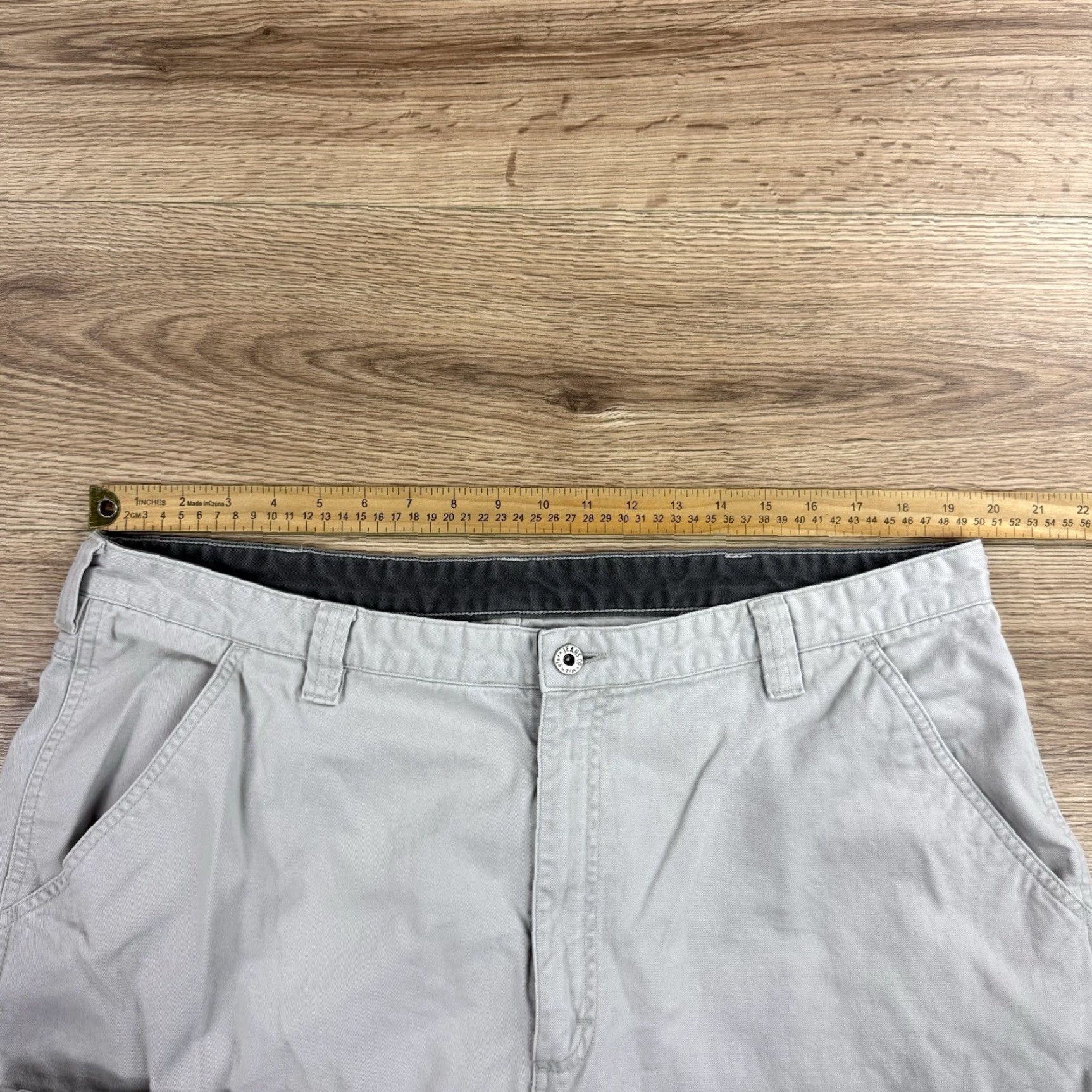 Wrangler Wrangler Cargo Pants Mens Beige Khaki Straight Leg Workwear 40x30 (No Tag) Size US 40 / EU 56 - 2 Thumbnail
