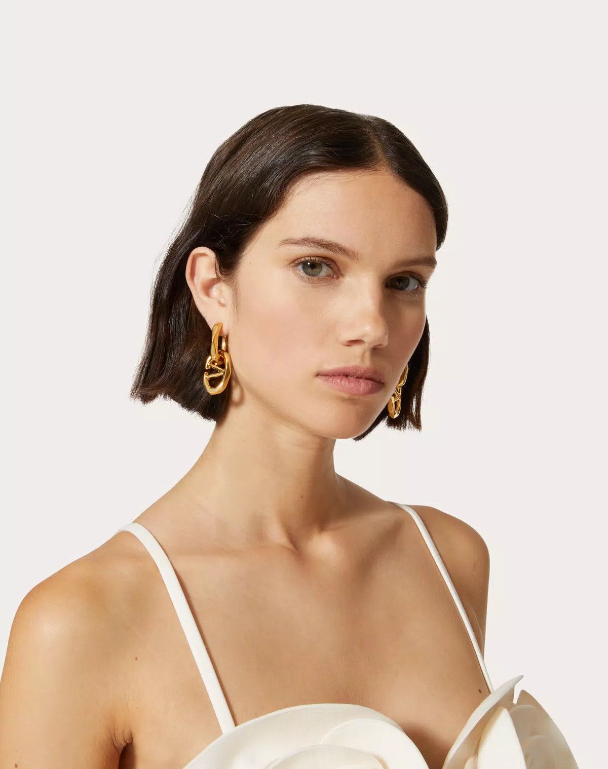 Valentino oc11z0725 Size:OS/Vlogo Boldies Metal Earrings in Golden Size ONE SIZE - 5 Thumbnail