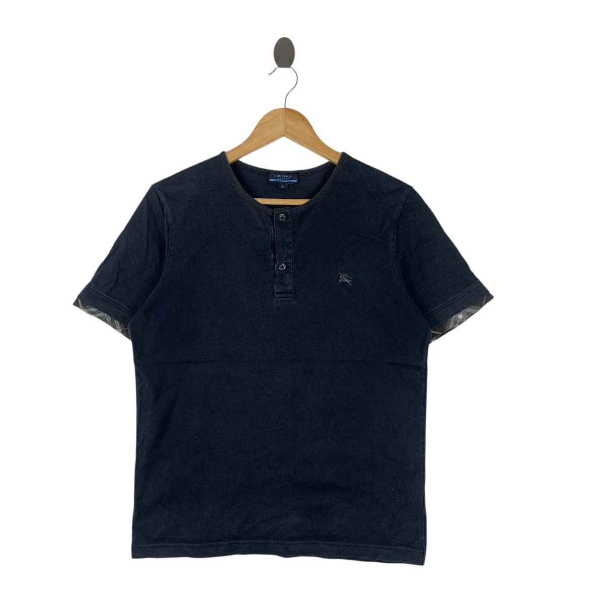 Burberry BURBERRY LONDON Blue Label Collection Nova Checks Tee Shirt Size M / US 6-8 / IT 42-44 - 3 Thumbnail
