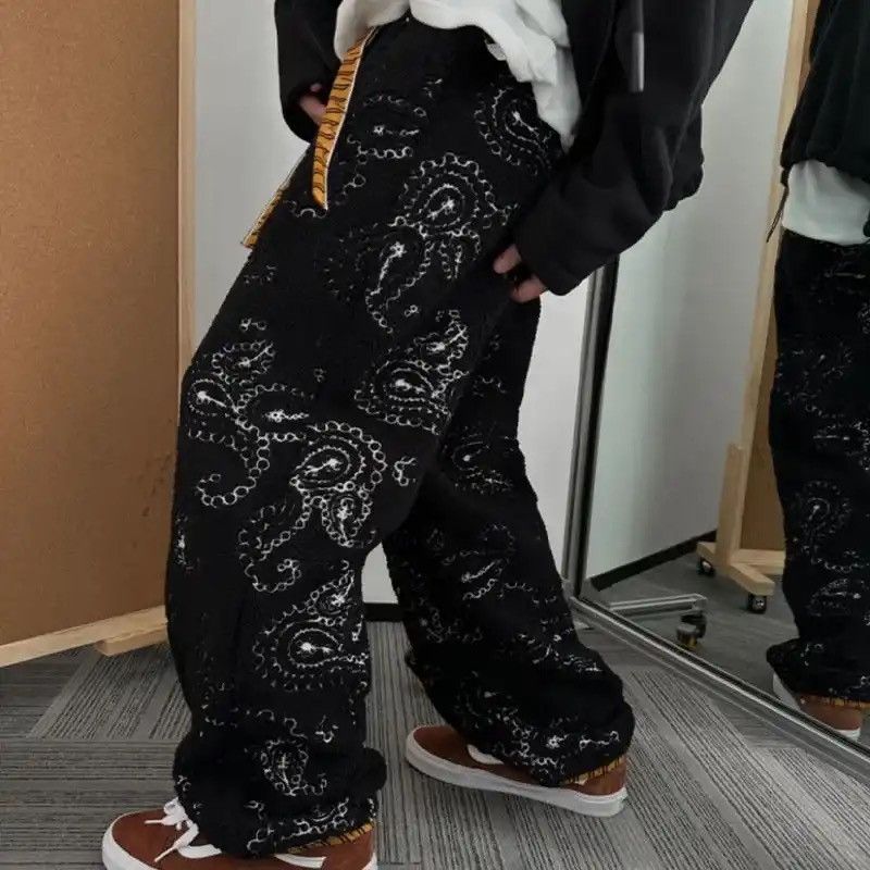 Japanese Brand × Vintage Avant garde retro paisley fleece pants with tiger embroidery Size US 32 / EU 48 - 5 Thumbnail