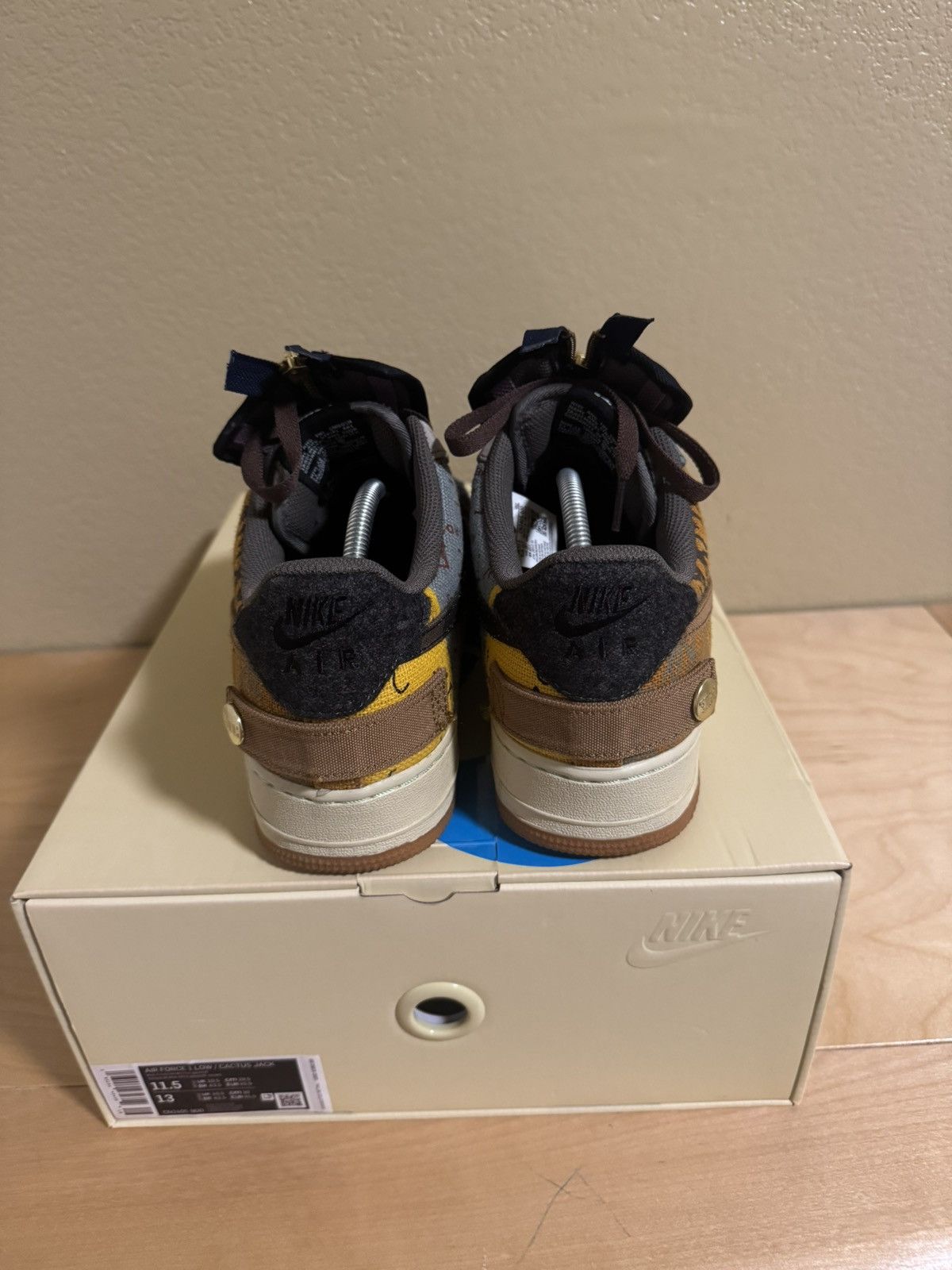 Nike × Travis Scott Travis Scott Cactus Jack Air Force 1 Low Size US 11.5 / EU 44-45 - 6 Thumbnail
