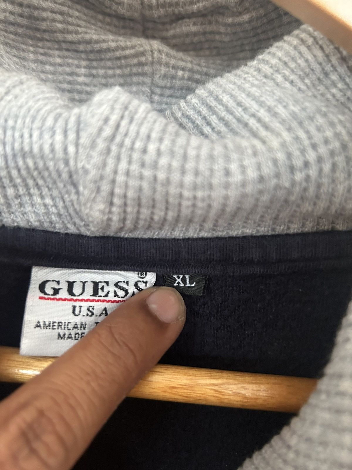 Guess Guess Hoodie Vintage Blue Fronthit Size US L / EU 52-54 / 3 - 6 Thumbnail