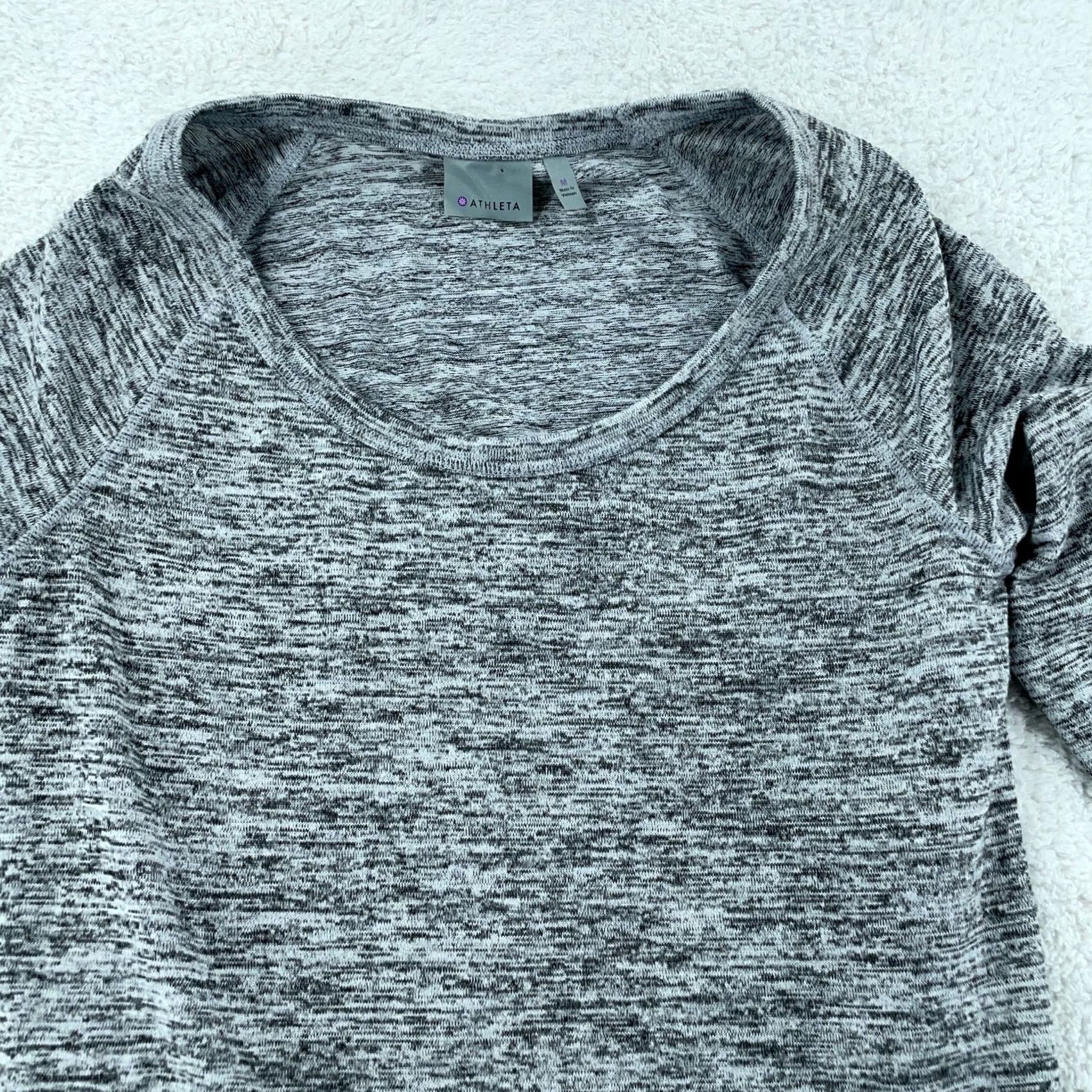 Athleta Athleta Shirt Womens M Gray Heathered Sharkbite Sweater Top Stretch Breathable Casual Outdoor Walking Size M / US 6-8 / IT 42-44 - 2 Thumbnail