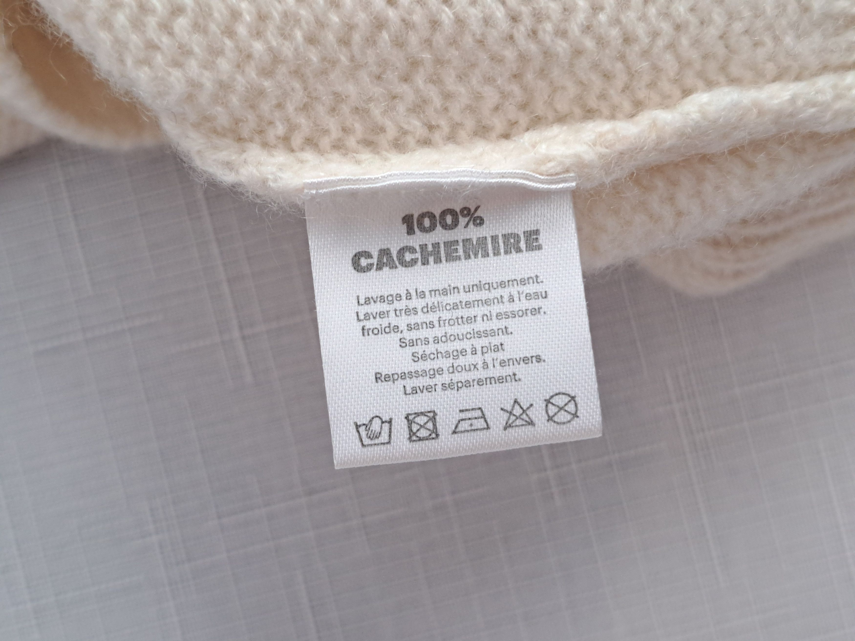 Designer FROM FUTURE "Future Club" cashmere jumper. Size M / US 6-8 / IT 42-44 - 7 Thumbnail
