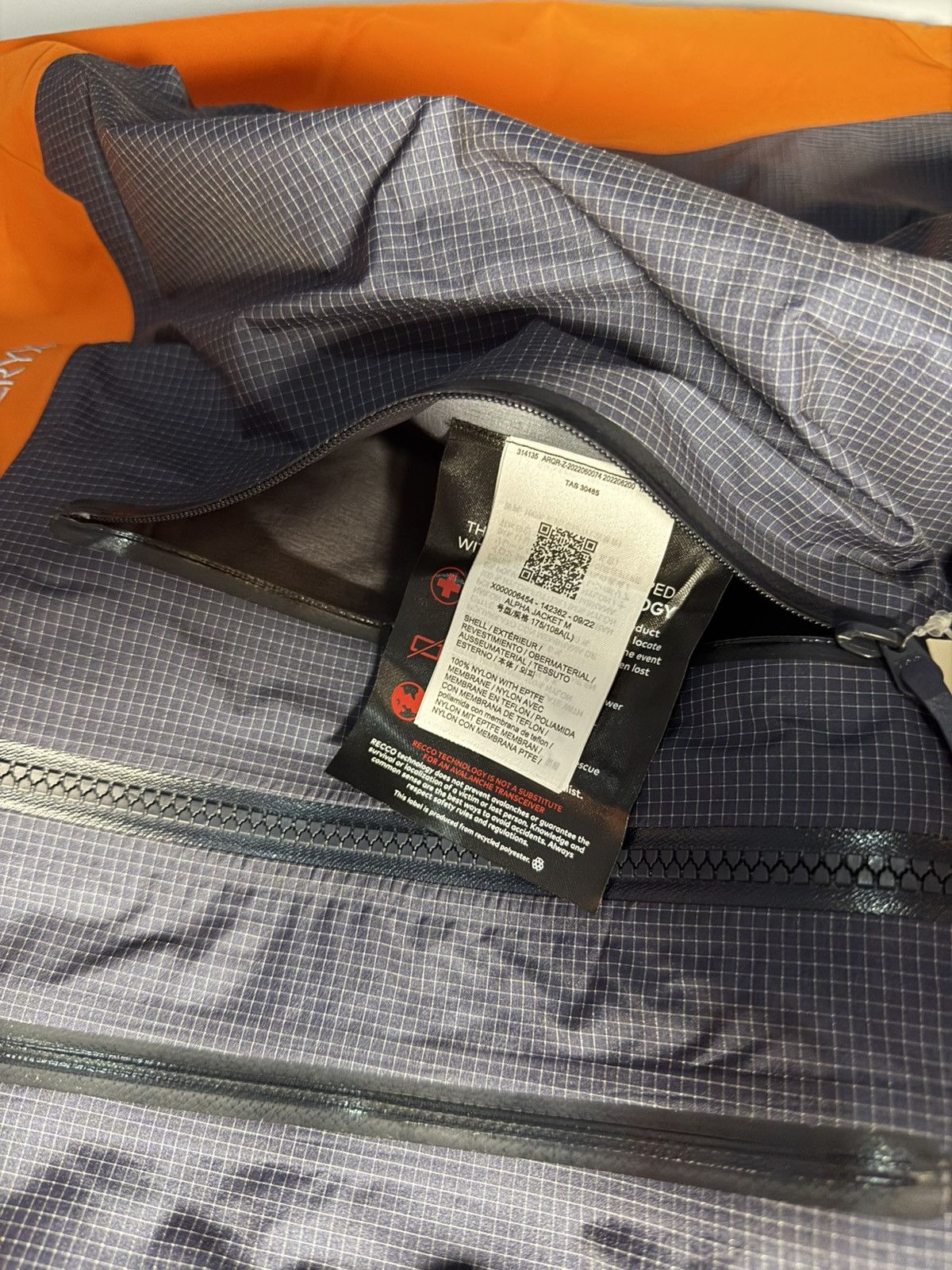 Arc'teryx Arcteryx Alpha Jacket Black Sapphire Phenom Size US L / EU 52-54 / 3 - 4 Thumbnail