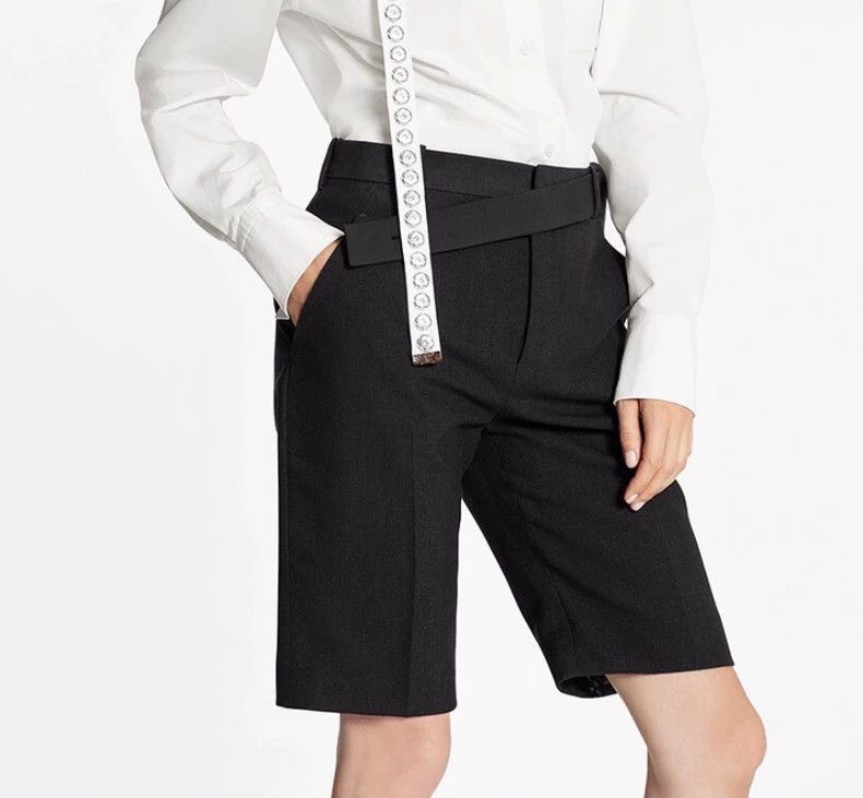 Louis Vuitton Louis Vuitton Black overlapping waistband linen slacks sho Size 37" - 9 Thumbnail