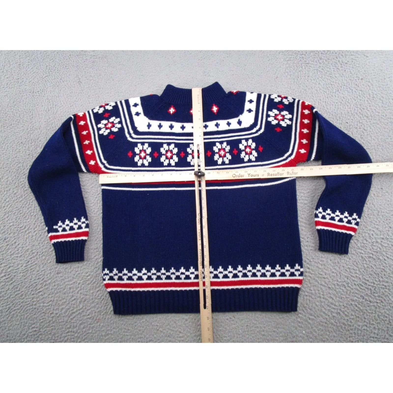 JCPenney VINTAGE JCPenney Womens Sweater Size L Geometric Holiday Christmas Retro Grandma Size L / US 10 / IT 46 - 4 Thumbnail