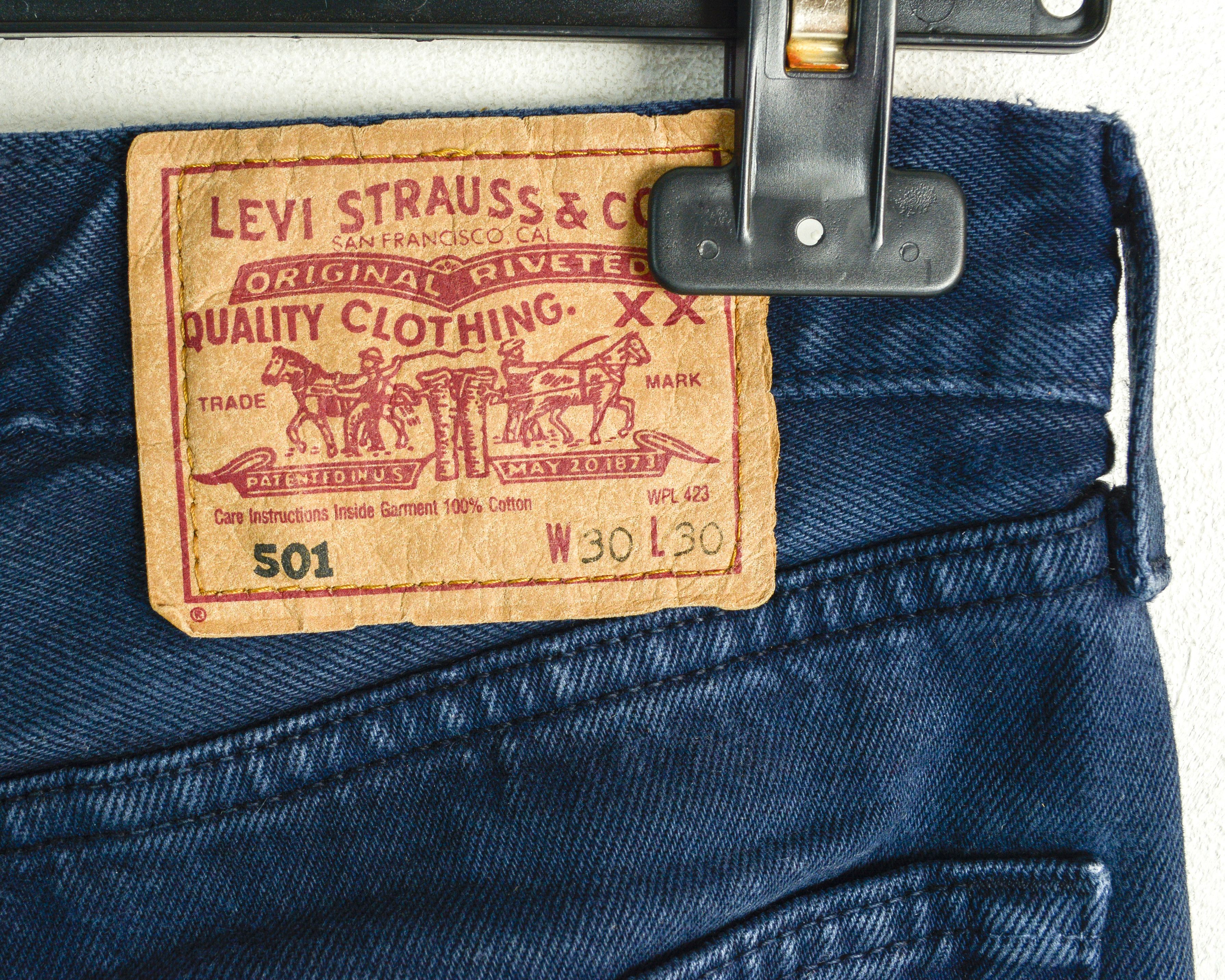 Levi's 501 W30 L30 Regular Straight Jeans Denim Pants Streetwear Size US 30 / EU 46 - 11 Thumbnail