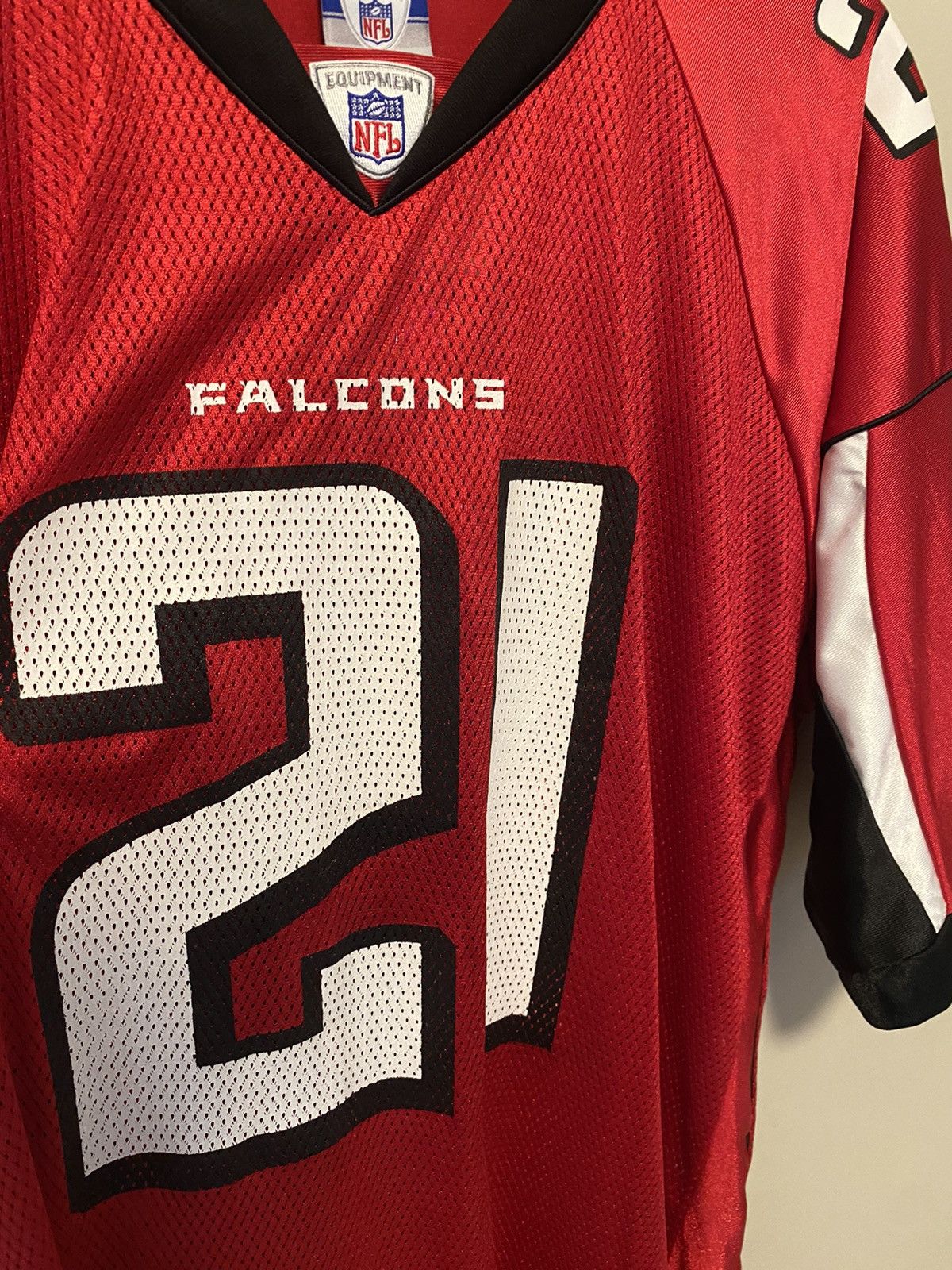 NFL Vintage NFL Deangelo Hall Authentic Atlanta Falcons Jersey Size US XXL / EU 58 / 5 - 2 Thumbnail