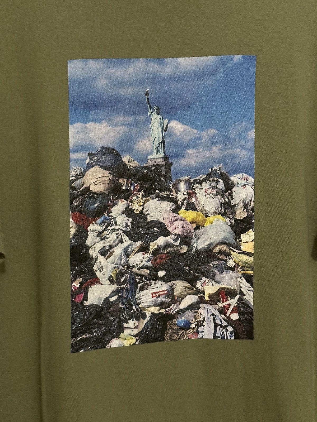 Supreme Supreme Trash Tee Size US XL / EU 56 / 4 - 2 Thumbnail