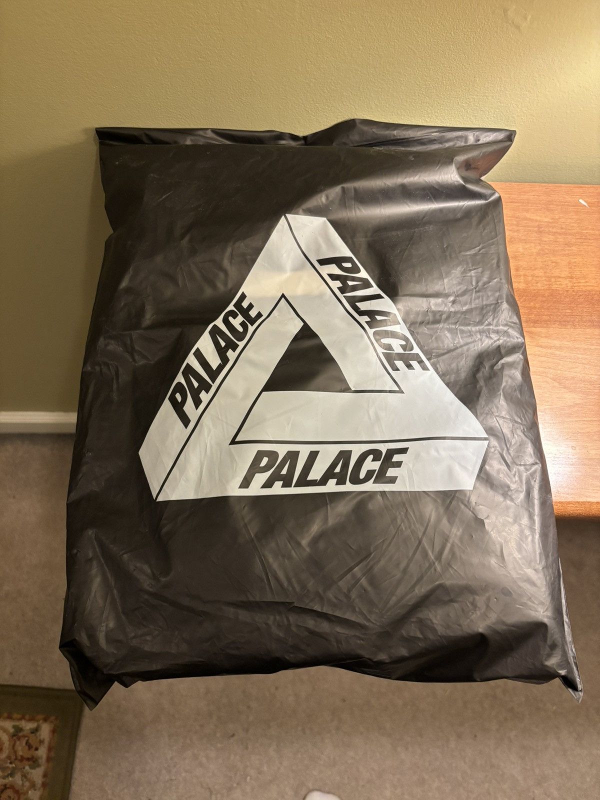 Palace Palace P Bolt Crewneck Brand New Size US L / EU 52-54 / 3 - 4 Thumbnail