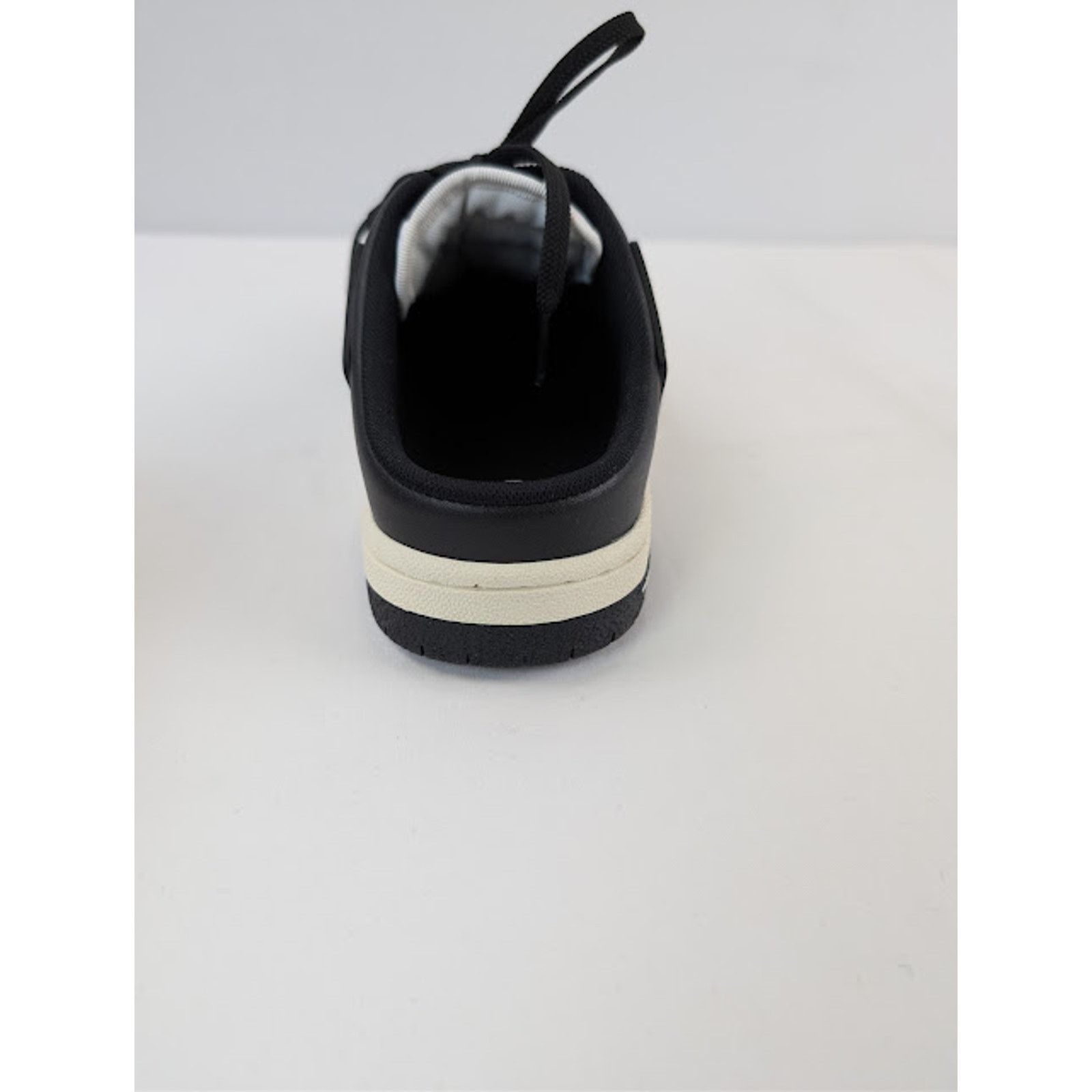 Amiri o1rshd1 Q:2 / Skel Low Top Mule Sneakers in Black / White Size US 11 / EU 44 - 17 Thumbnail
