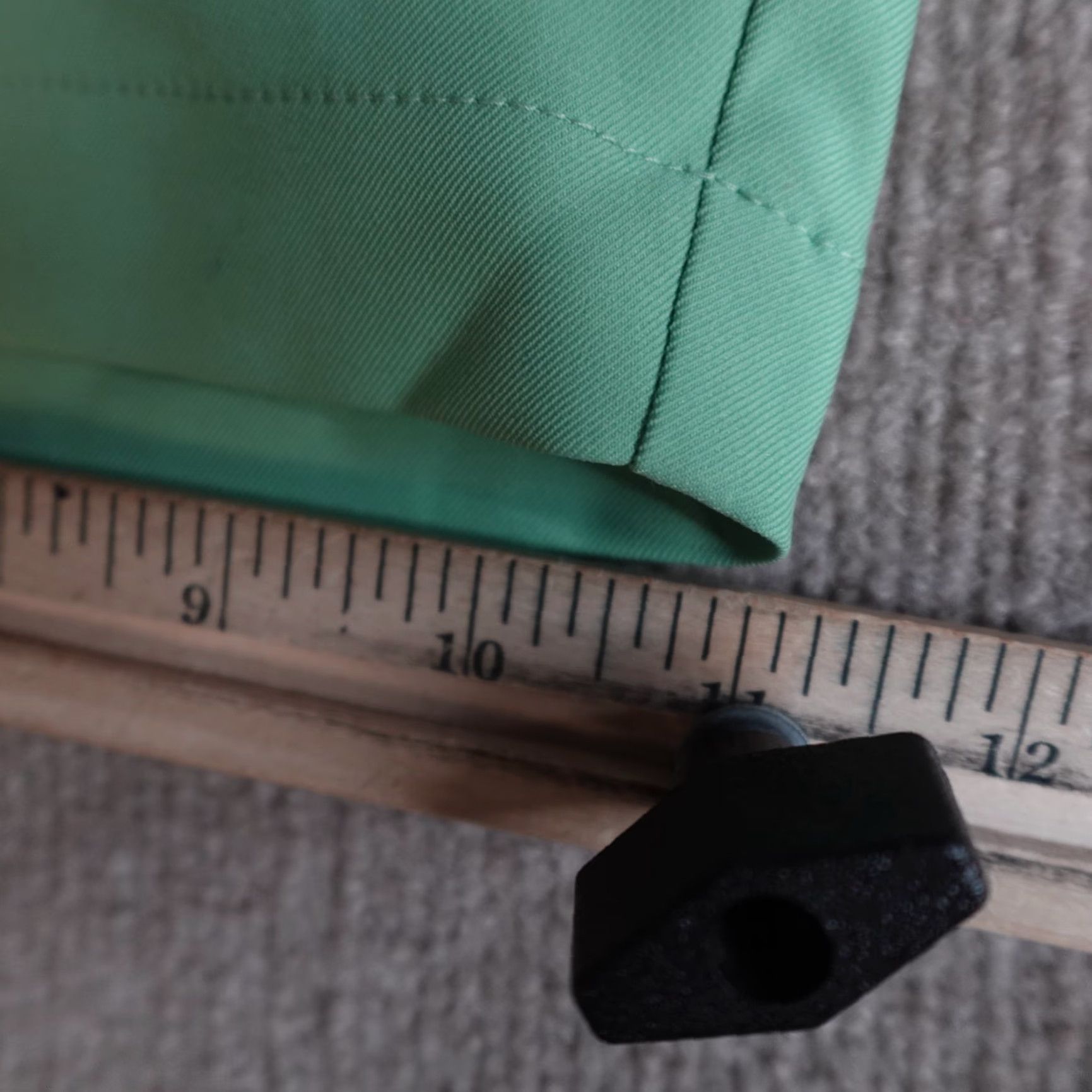 Peter Millar Peter Millar Shorts 35 Green Solid Performance 9" EB82 Mens Athletic Golf Size US 35 - 5 Thumbnail