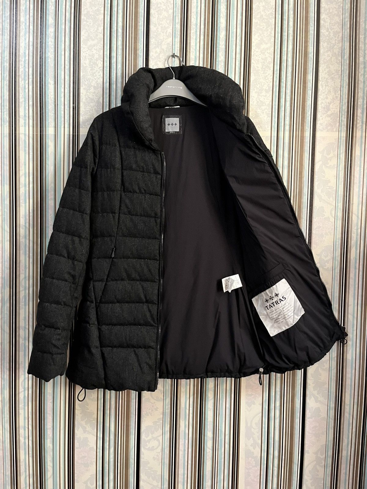 TATRAS 2000s puffer down apparel #B3 Size US M / EU 48-50 / 2 - 3 Thumbnail