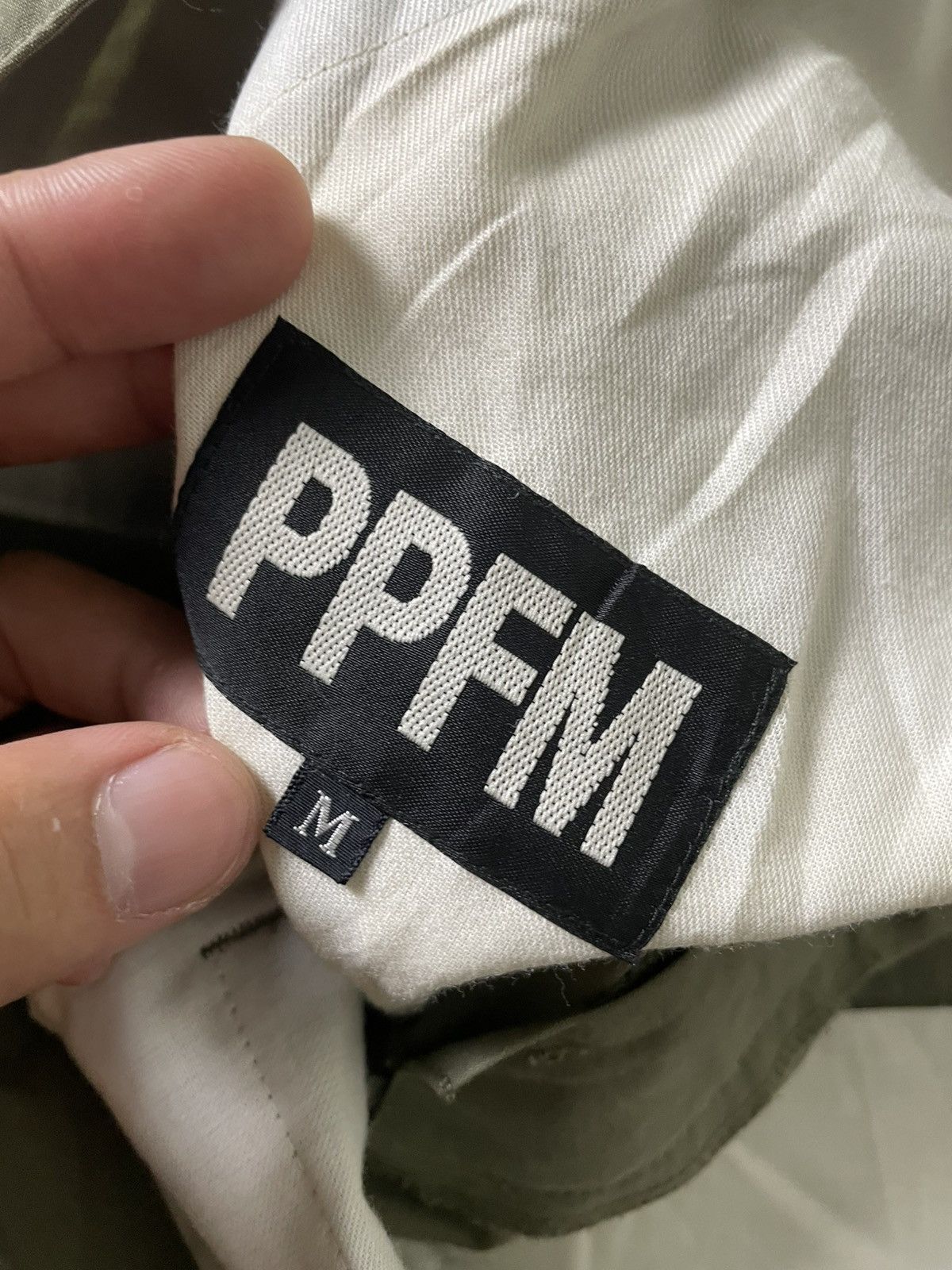 PPFM PPFM Nylon Short Pants with Multi Zip (184) Size US 30 / EU 46 - 6 Thumbnail