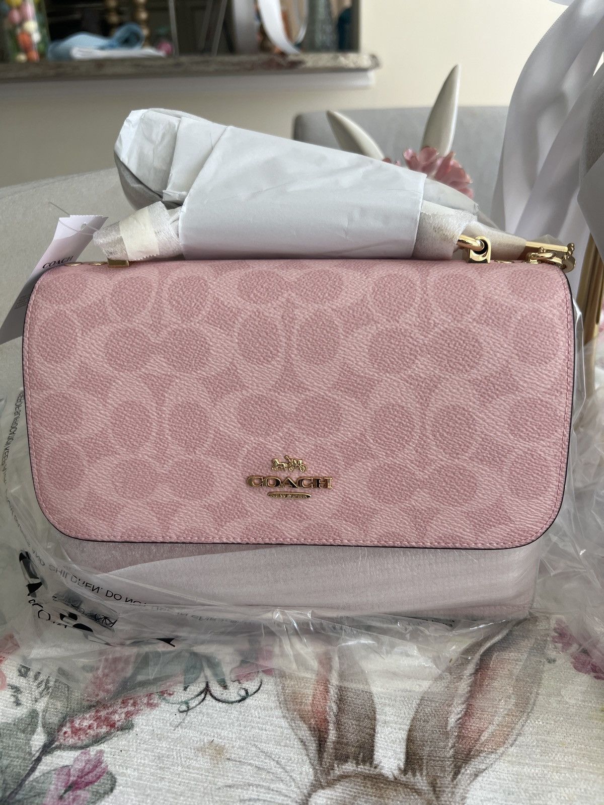 Coach Coach powder pink Klare bag heart charm 5 star seller Size ONE SIZE - 1 Thumbnail