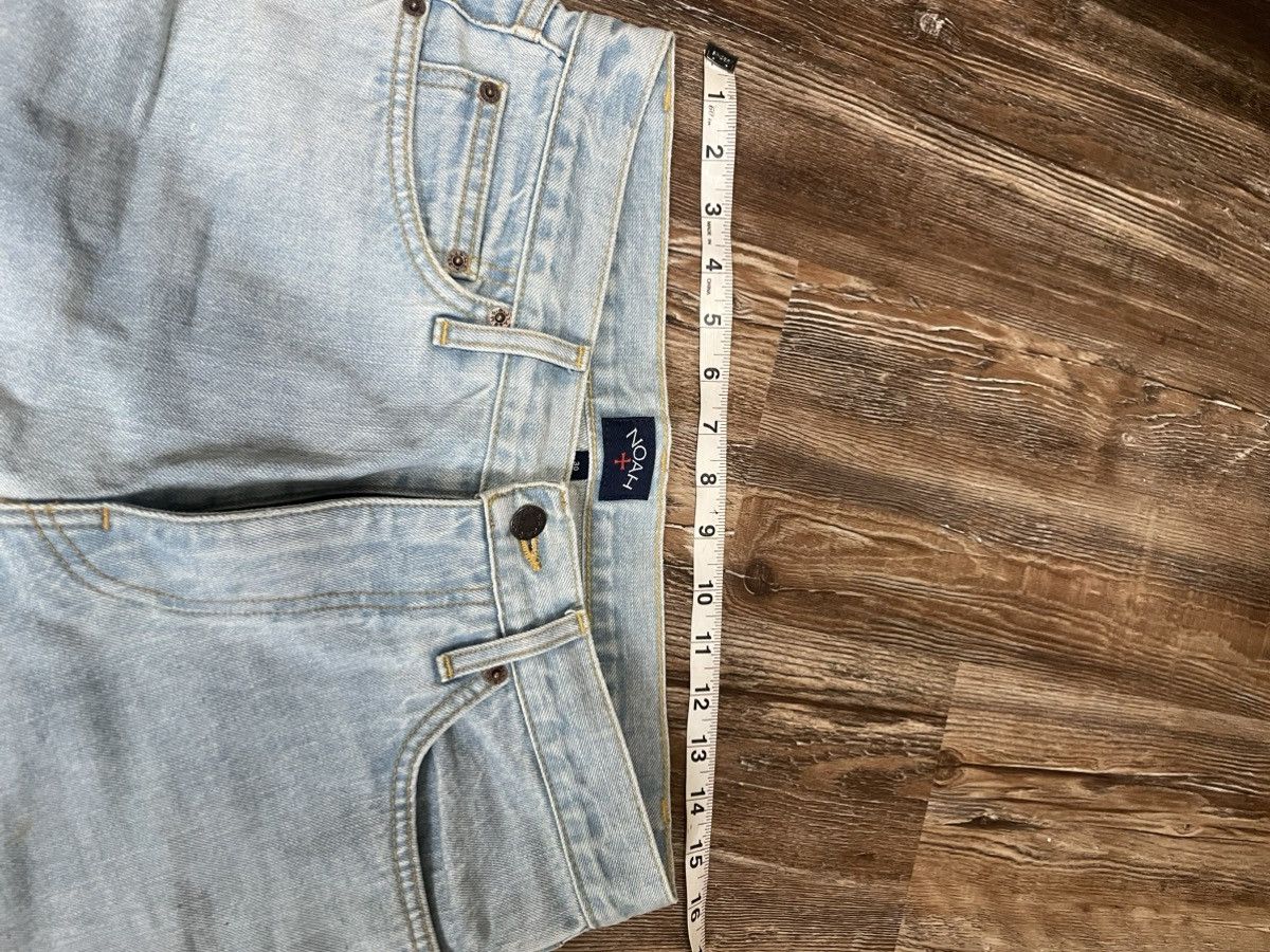Noah 30 Light Stone Wash Selvedge Denim Jeans 5-Pocket Size US 30 / EU 46 - 9 Thumbnail