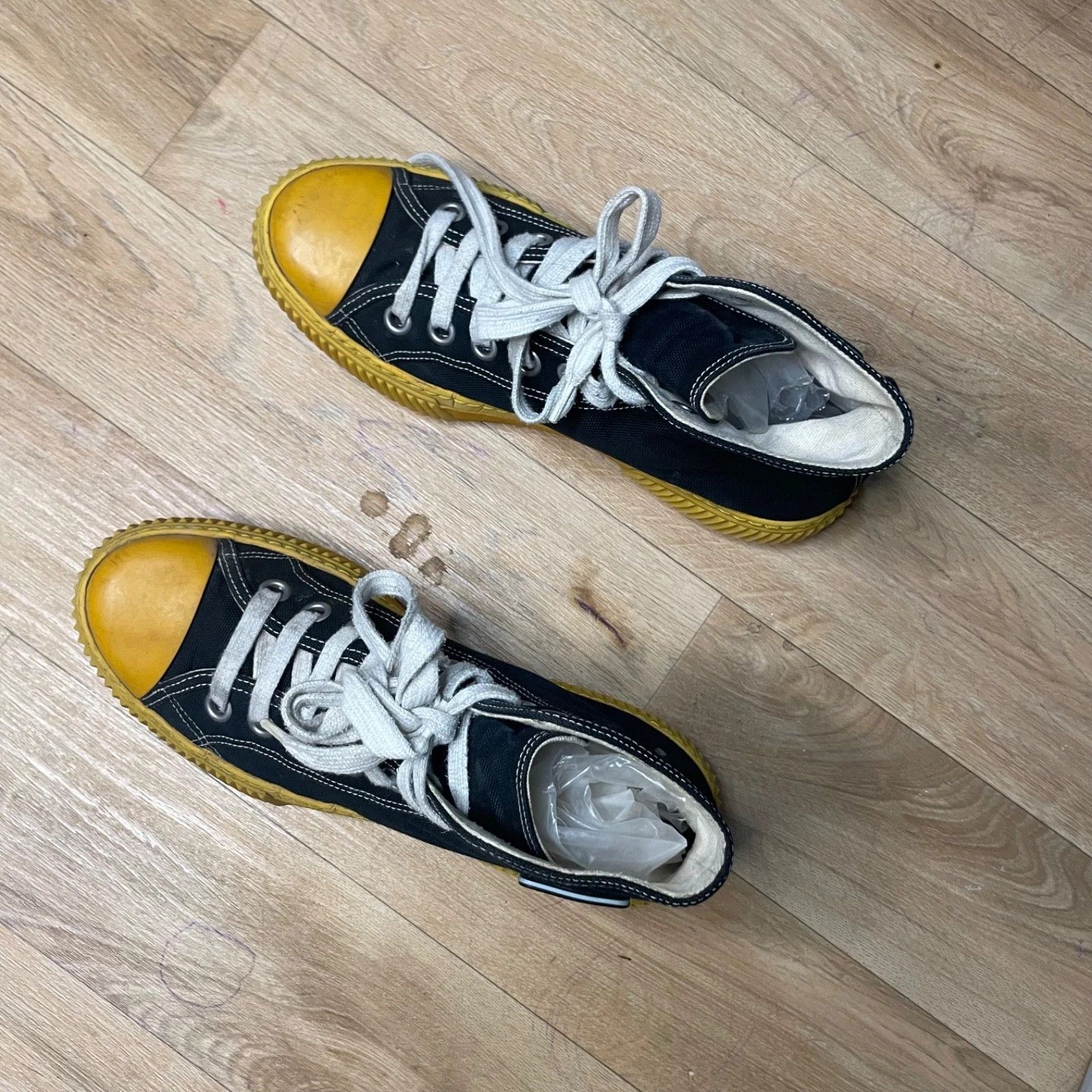 Prada vintage Prada Stratus High top Sneakers canvas SHOES BLACK Size US 6 / IT 36 - 2 Thumbnail