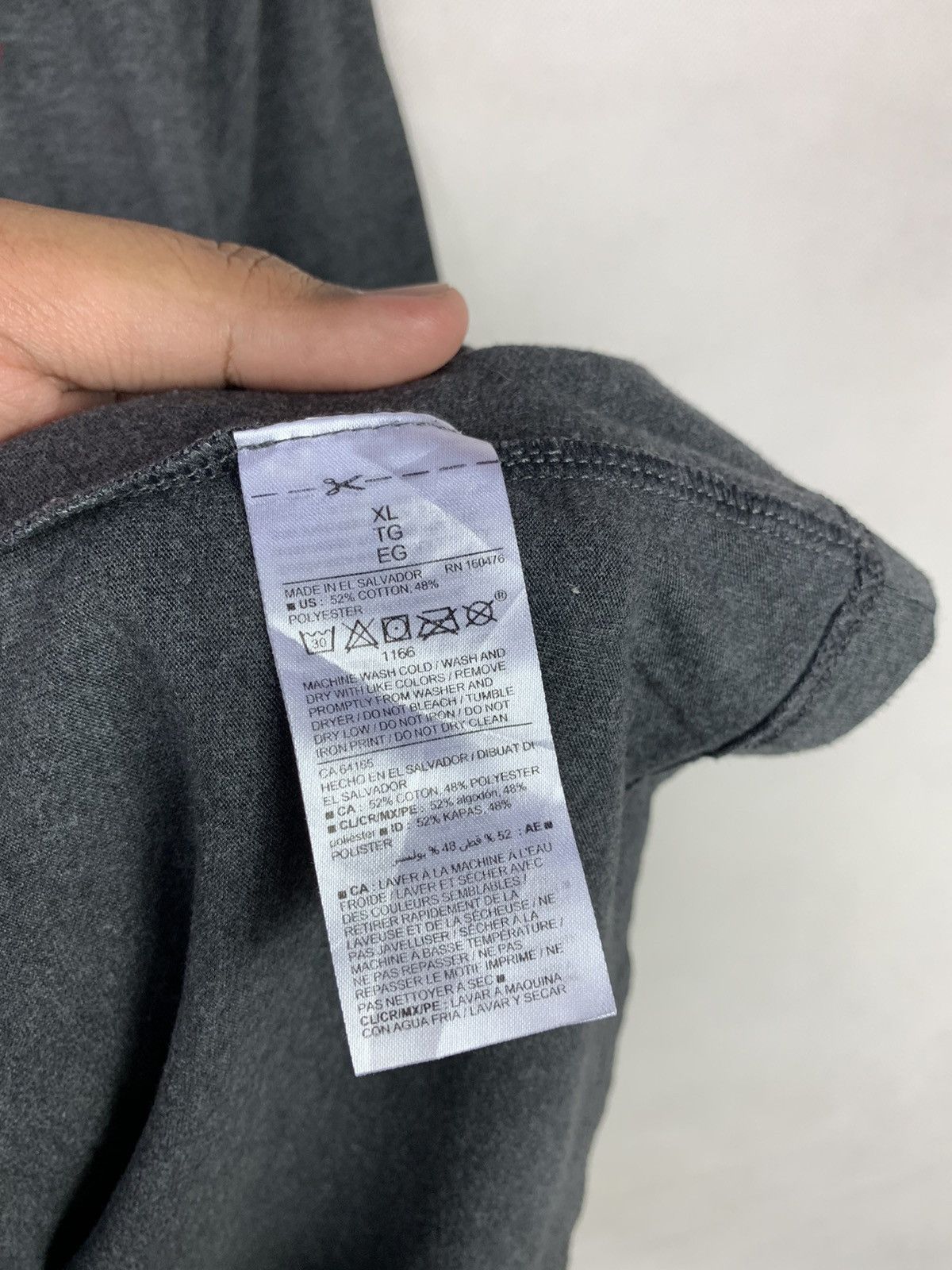 NASA Steals! Old Navy Nasa Logo Tee Big Logo Size US XL / EU 56 / 4 - 5 Thumbnail