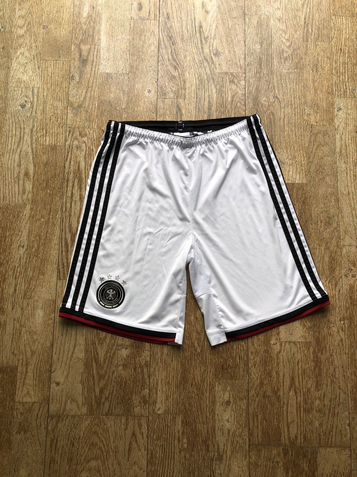 Adidas GERMANY FOOTBALL NATIONAL SOCCER TEAM SPORT SHORTS Size US 29 - 1 Thumbnail