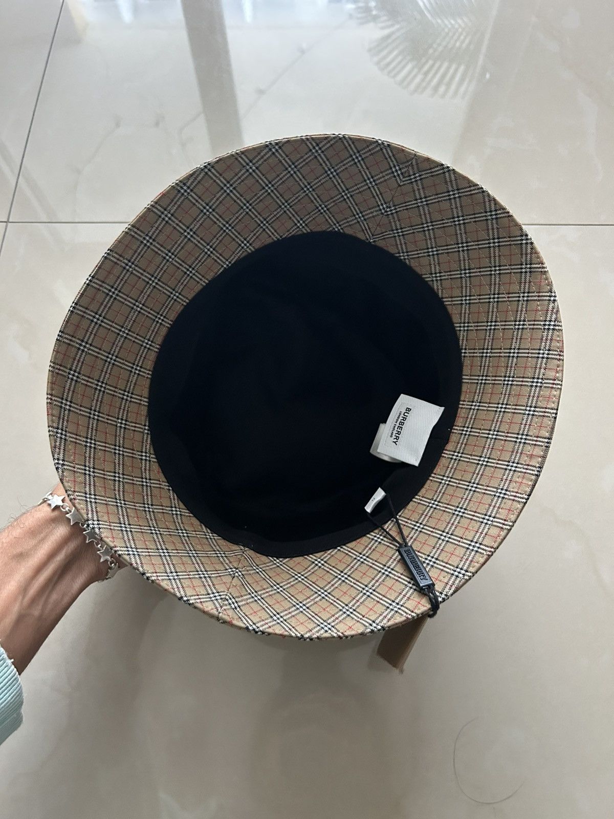 Burberry Burberry Bucket Hat Size ONE SIZE - 2 Thumbnail
