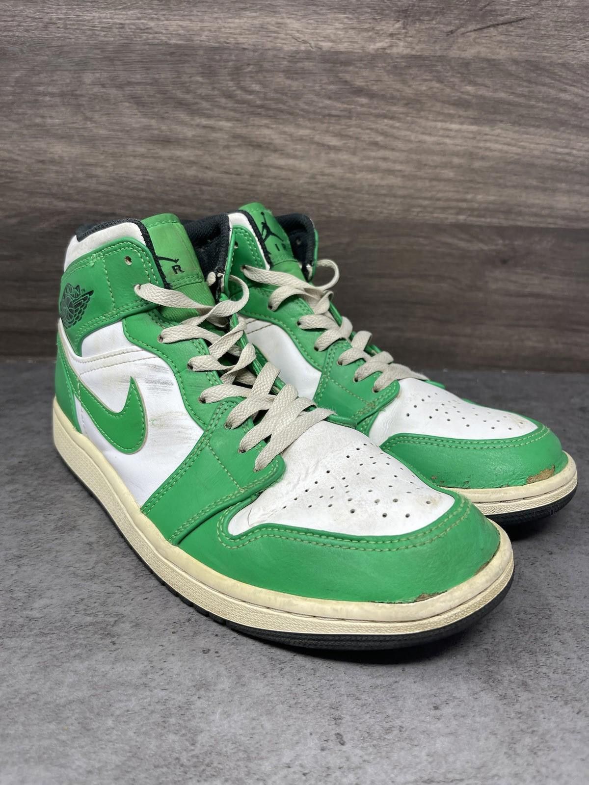 Nike Air Jordan 1 Mid Lucky Green Mens Size 9 Nike Retro Size US 9 / EU 42 - 4 Thumbnail
