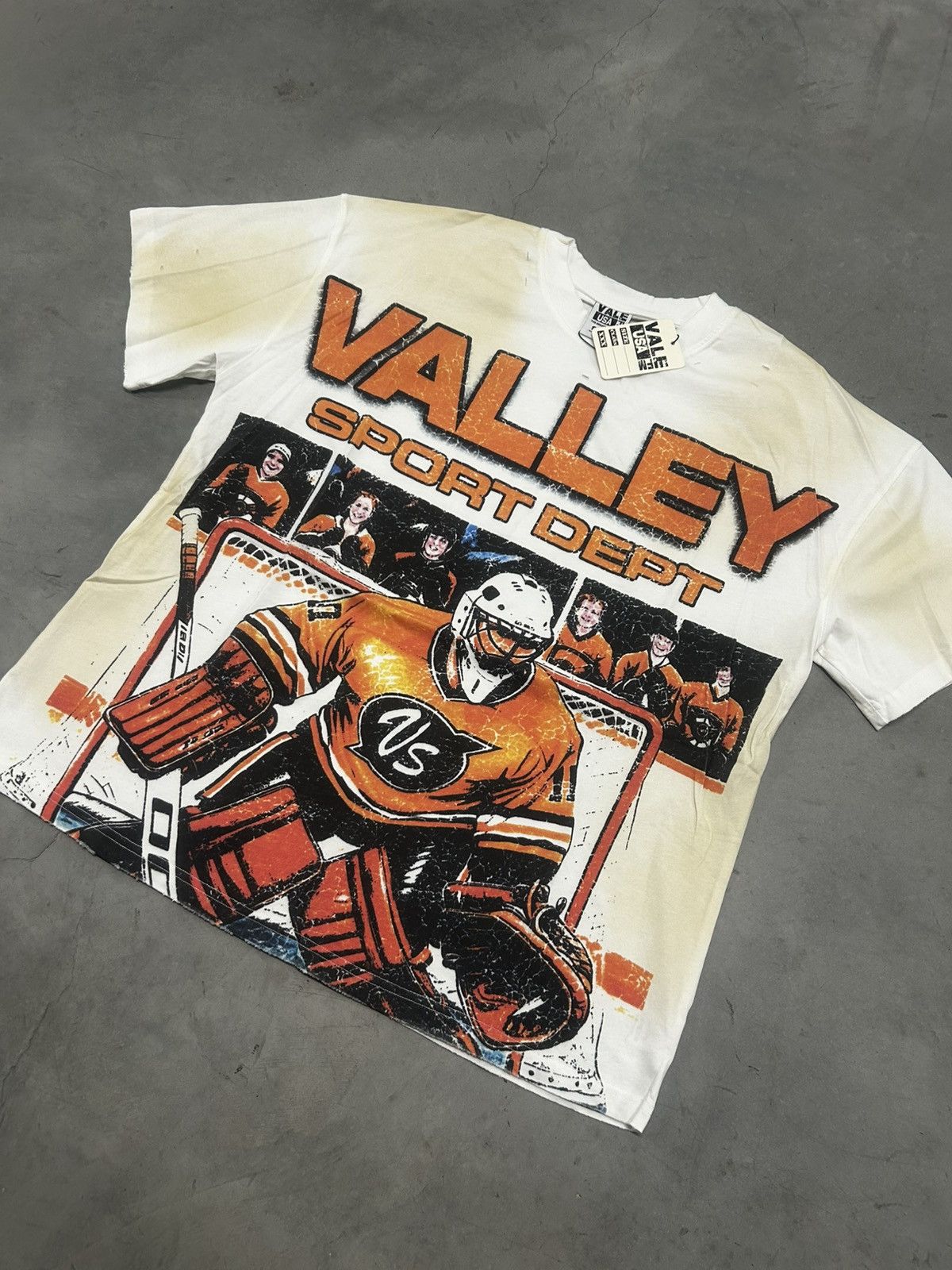 Vale Vale Lives Valley Forever Cream Defensive Anchor Tee Medium Size US M / EU 48-50 / 2 - 2 Thumbnail