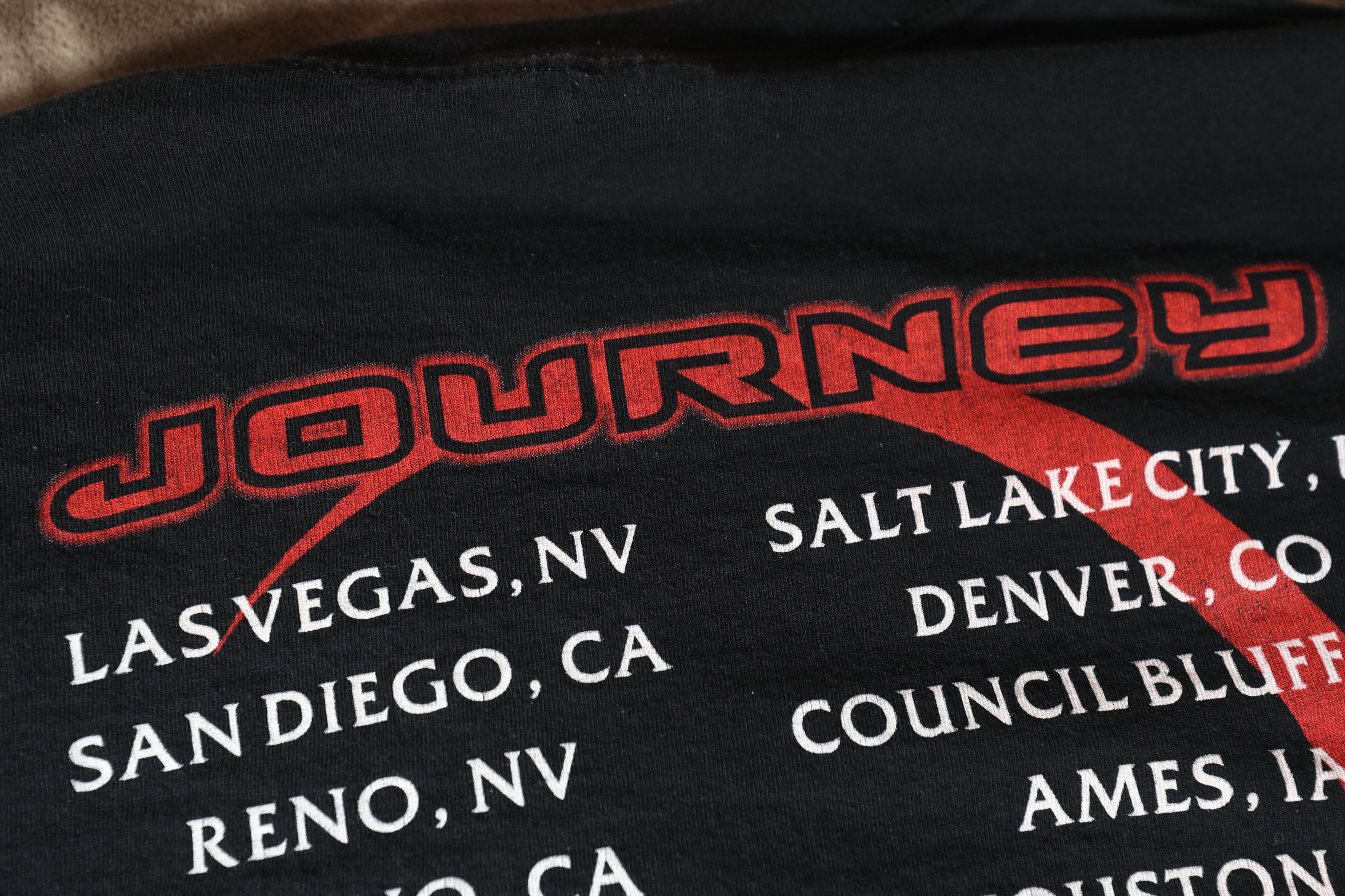 Band Tees Journey 2003 Summer Tour Tee (XL) Size US XL / EU 56 / 4 - 12 Thumbnail