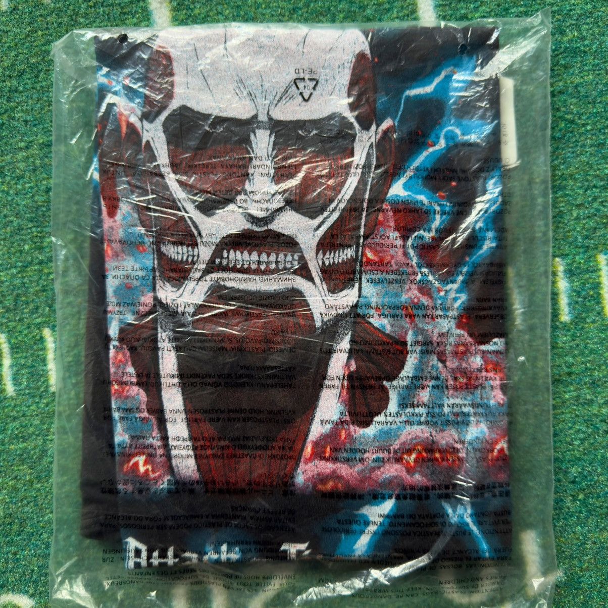 GOAT Crew × Vintage Goat Crew x Attack On Titan Colossal Titan Vintage Tee DS Size US XL / EU 56 / 4 - 1 Thumbnail