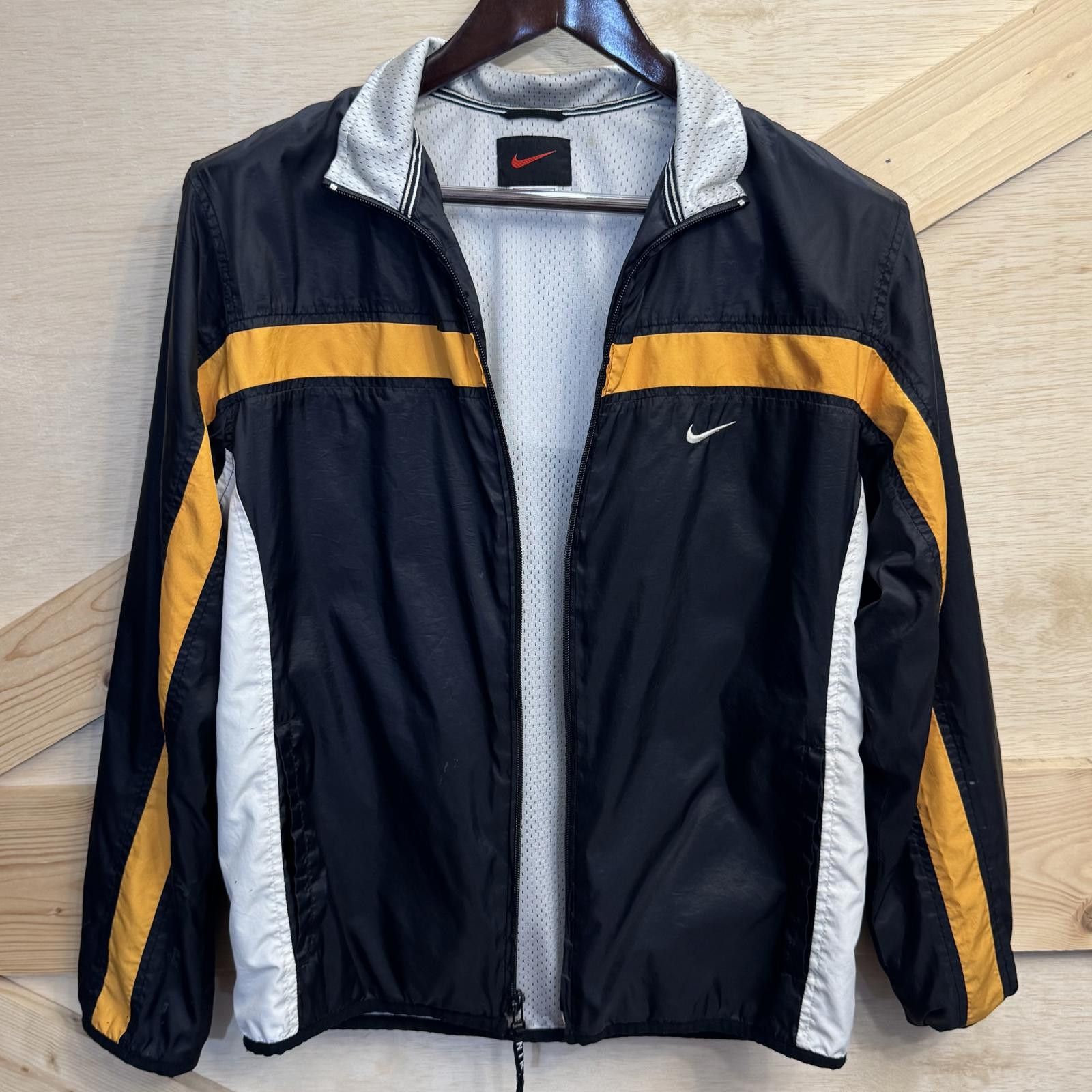 Nike Nike Jacket Women's Large Windbreaker Black Yellow 90s Y2K Size L / US 10 / IT 46 - 2 Thumbnail