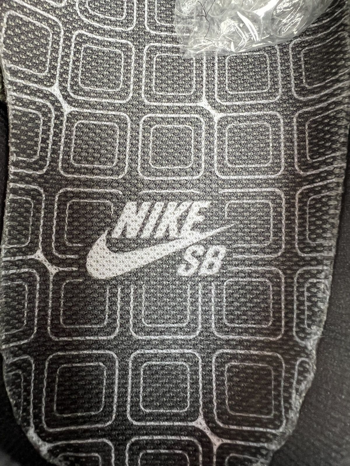 Nike SB 2007 Nike SB Zoom Air Regime Brown Suede Sneakers Size US 11 / EU 44 - 9 Thumbnail