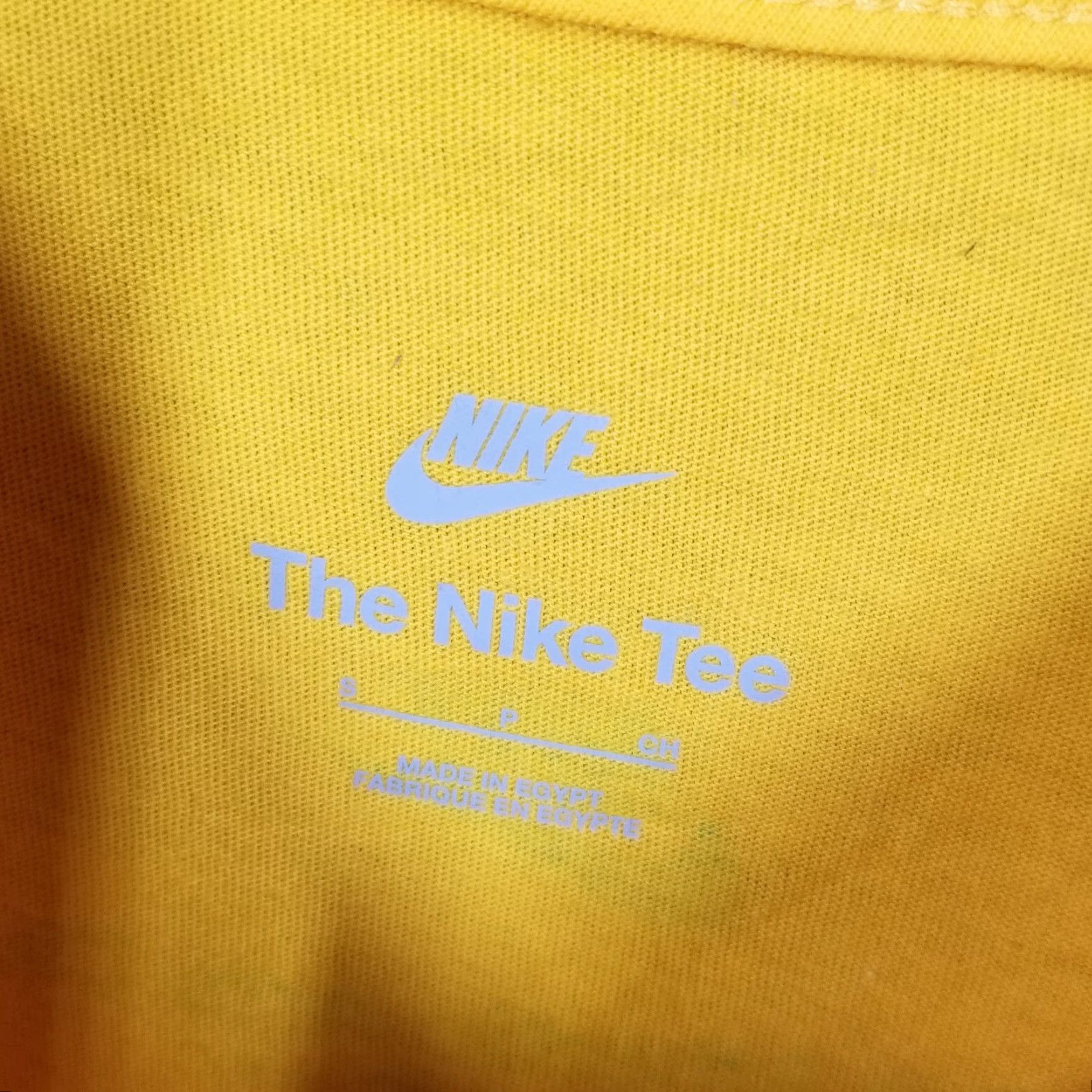 Nike VINTAGE Nike T-Shirt Men's Small Gold Nike Air Max Art Retro Crew Neck Logo Size US S / EU 44-46 / 1 - 4 Thumbnail