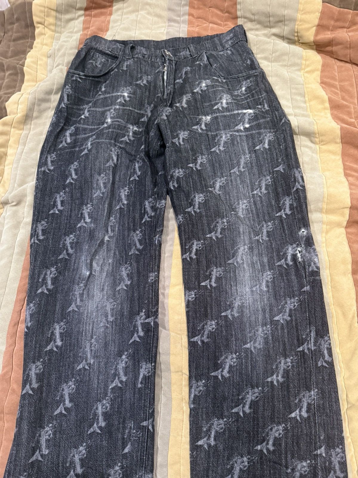 FUCT × Fuck The Population Fishingforscale black logo denim Size US 32 / EU 48 - 1 Thumbnail