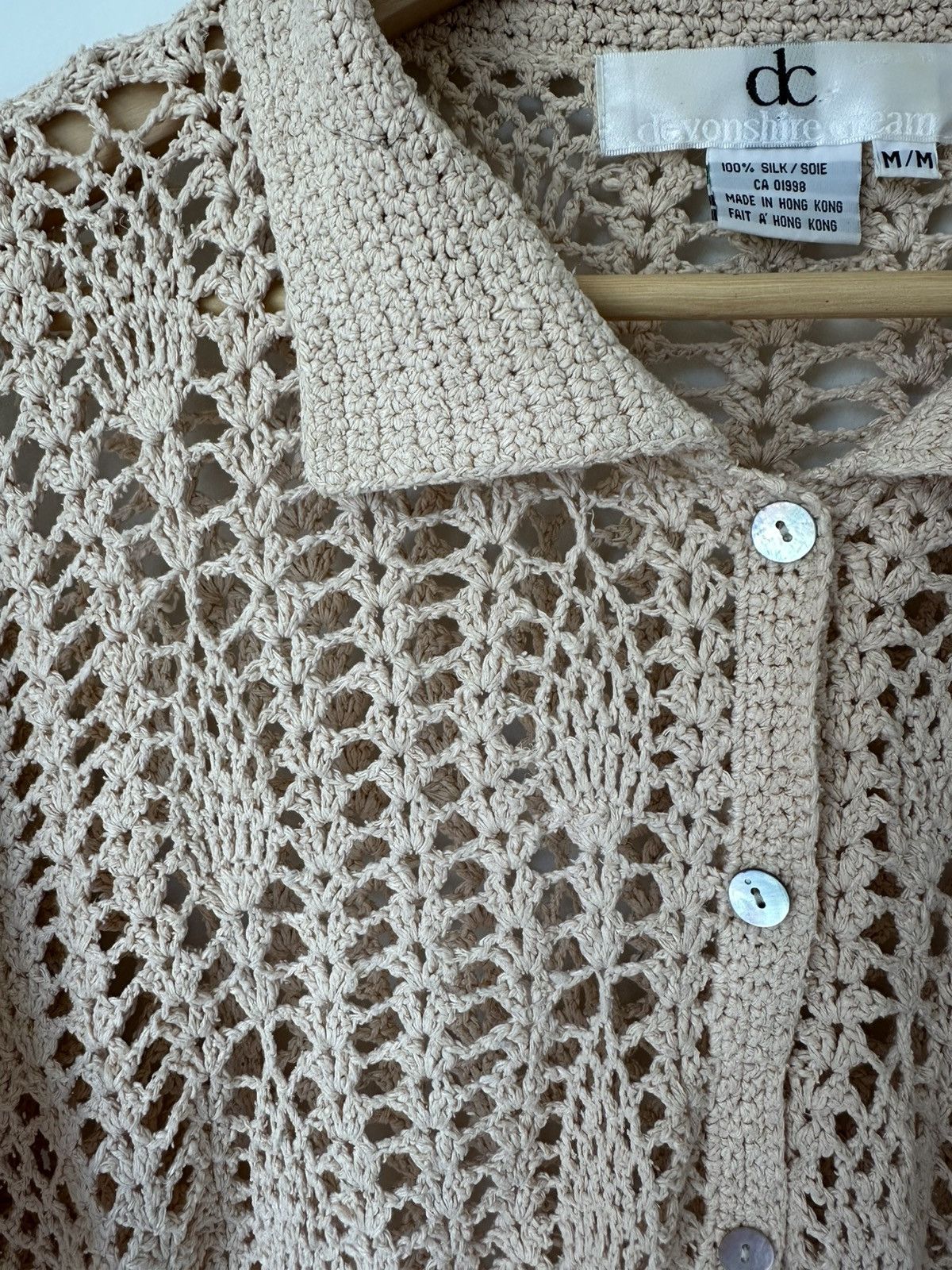 Vintage Vintage cream 100% silk crochet button-up shirt Size M / US 6-8 / IT 42-44 - 4 Thumbnail