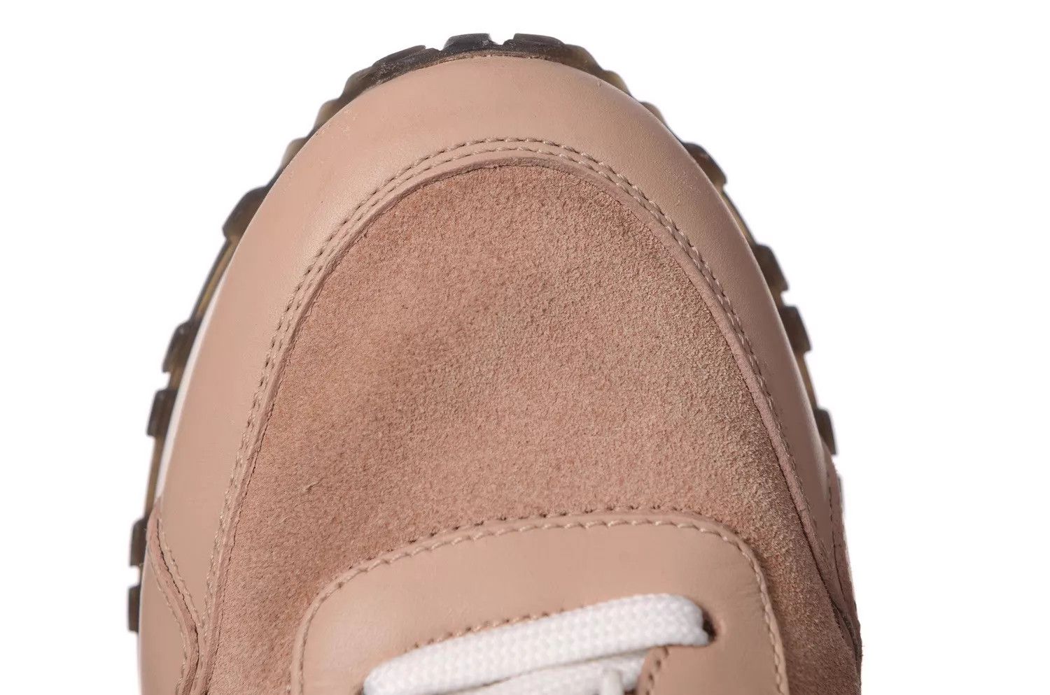 Louis Vuitton LV Women's Sneaker Size 35 Size US 4.5 / IT 34.5 - 4 Thumbnail